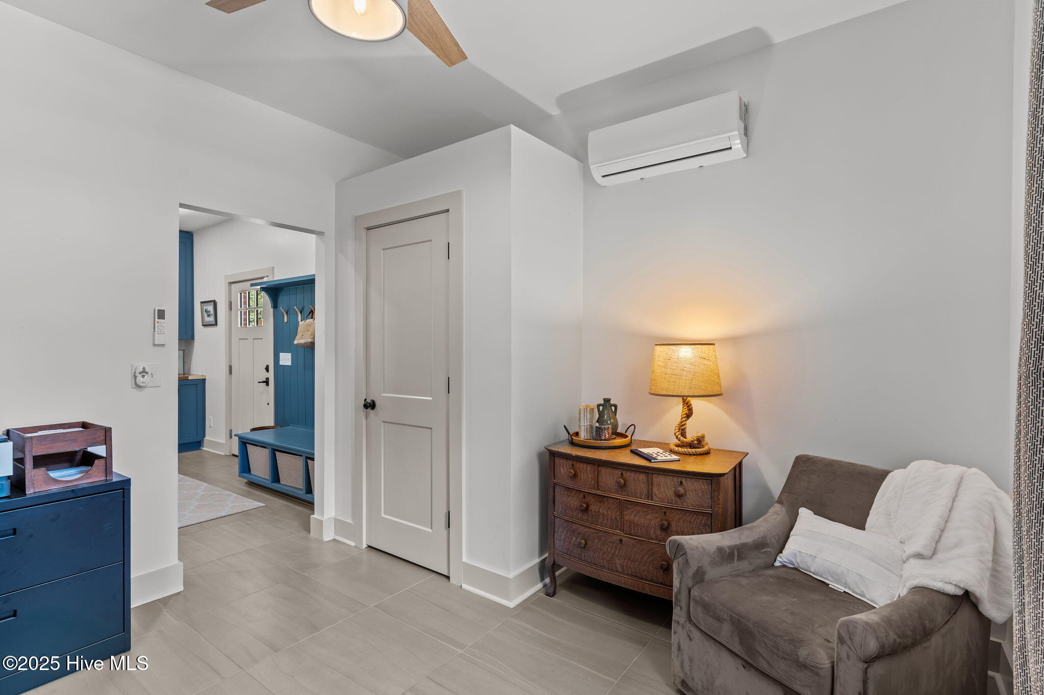 3817 Canterbury Road