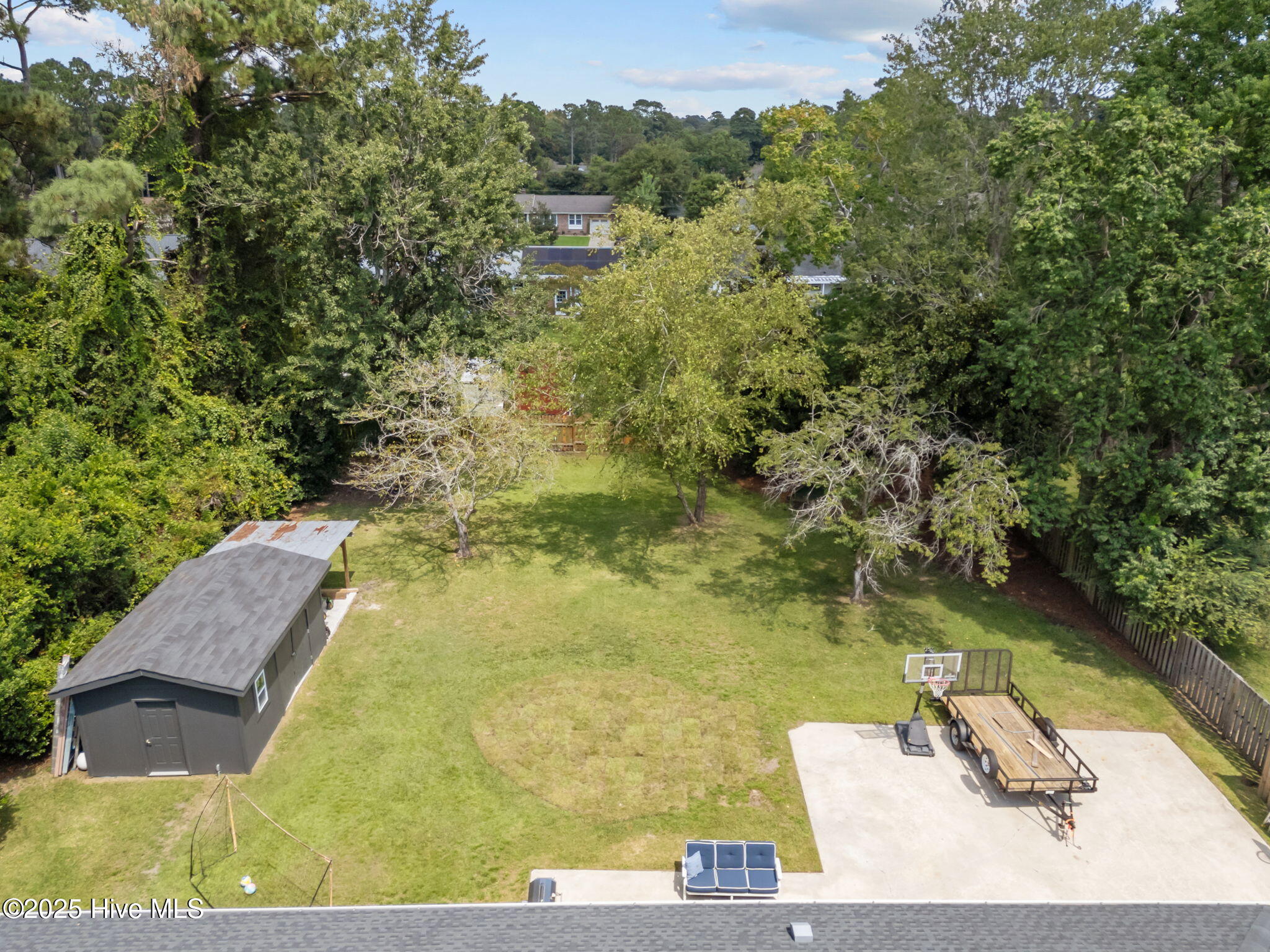 3817 Canterbury Road