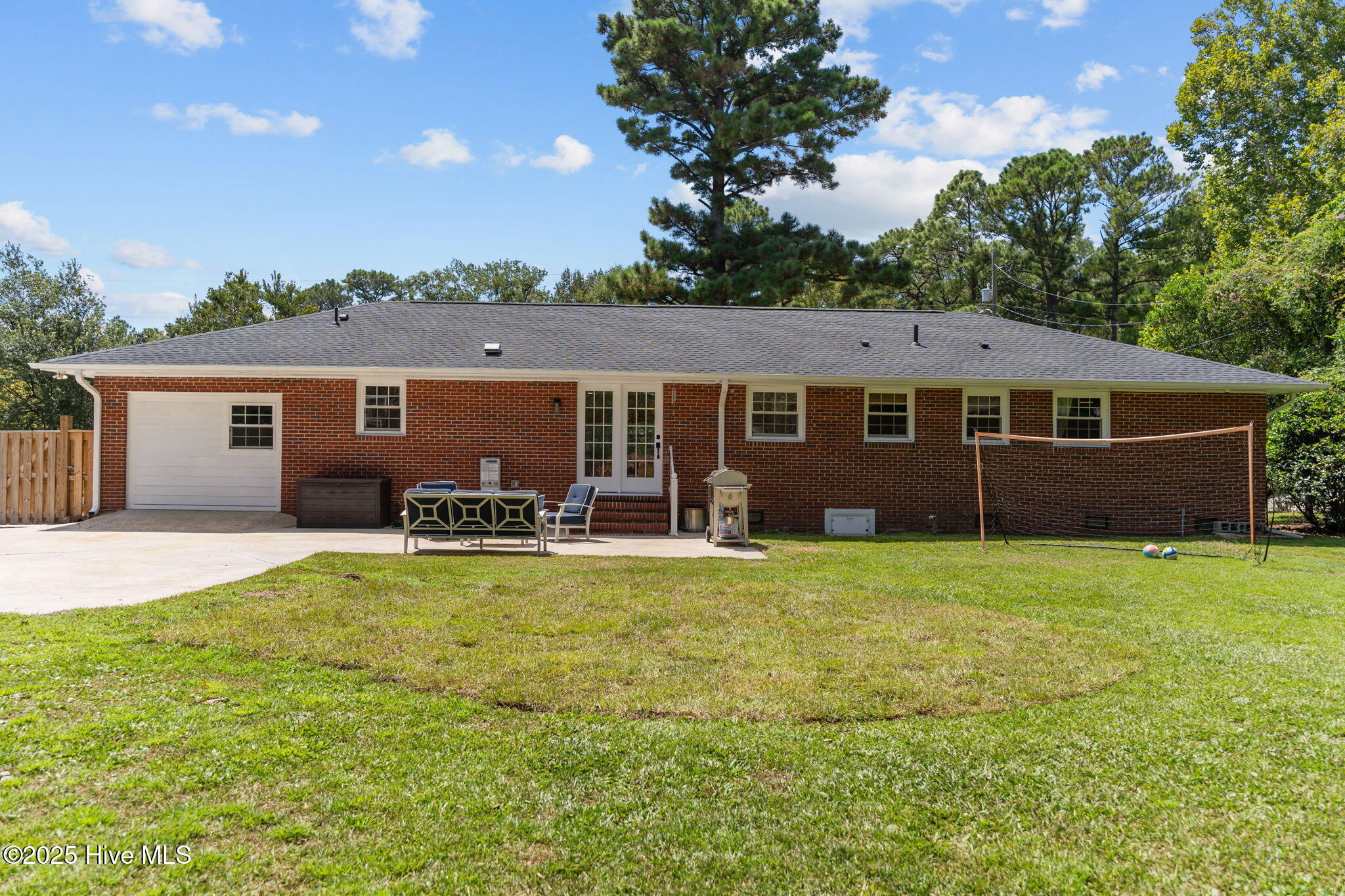 3817 Canterbury Road