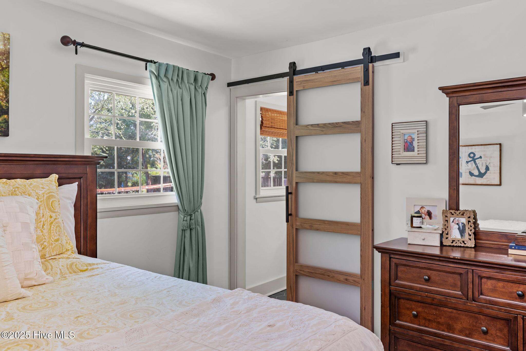 3817 Canterbury Road