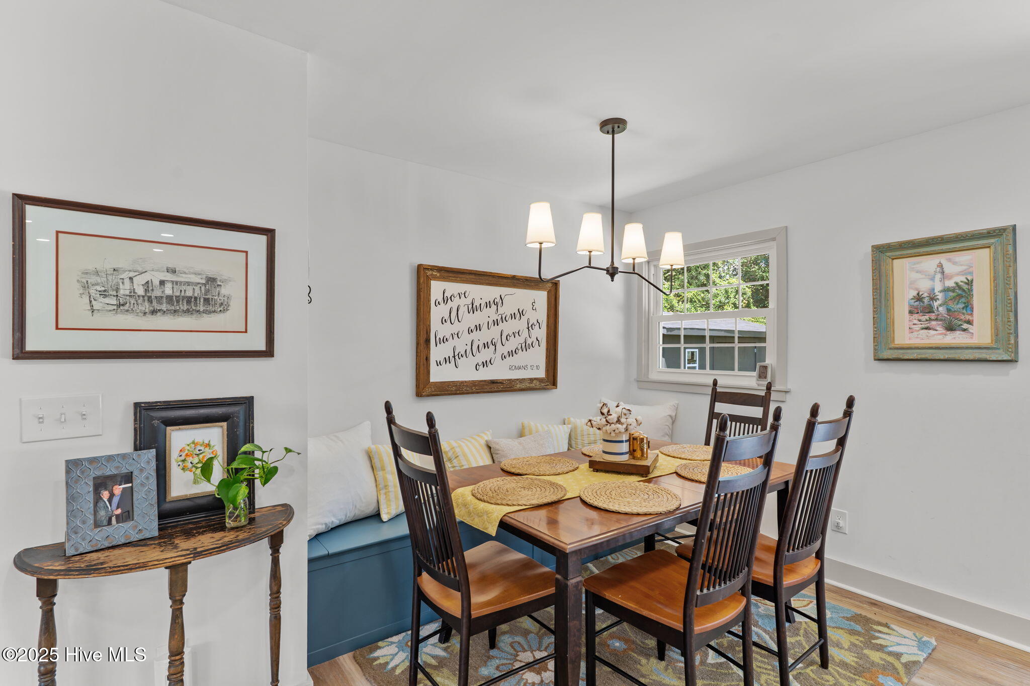 3817 Canterbury Road