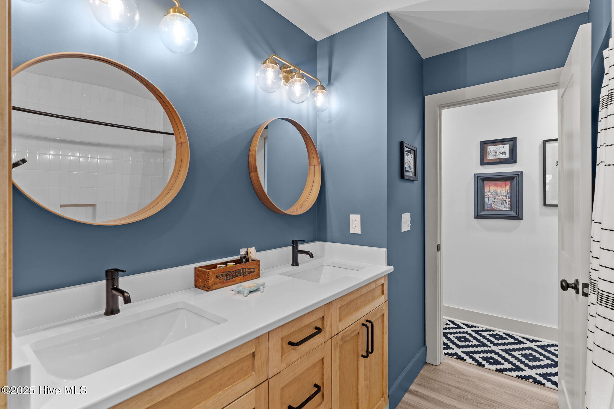 3817 Canterbury Road