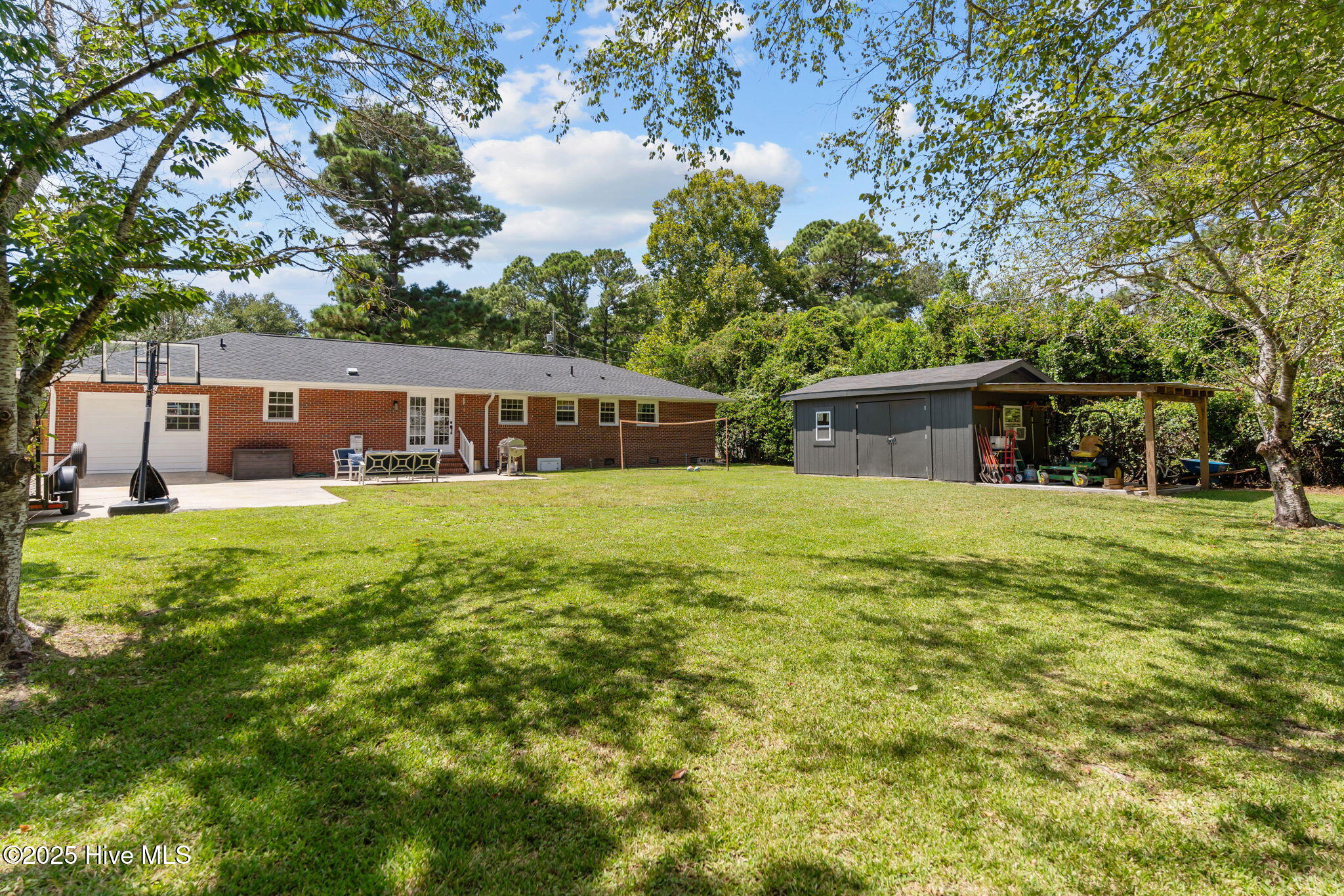 3817 Canterbury Road