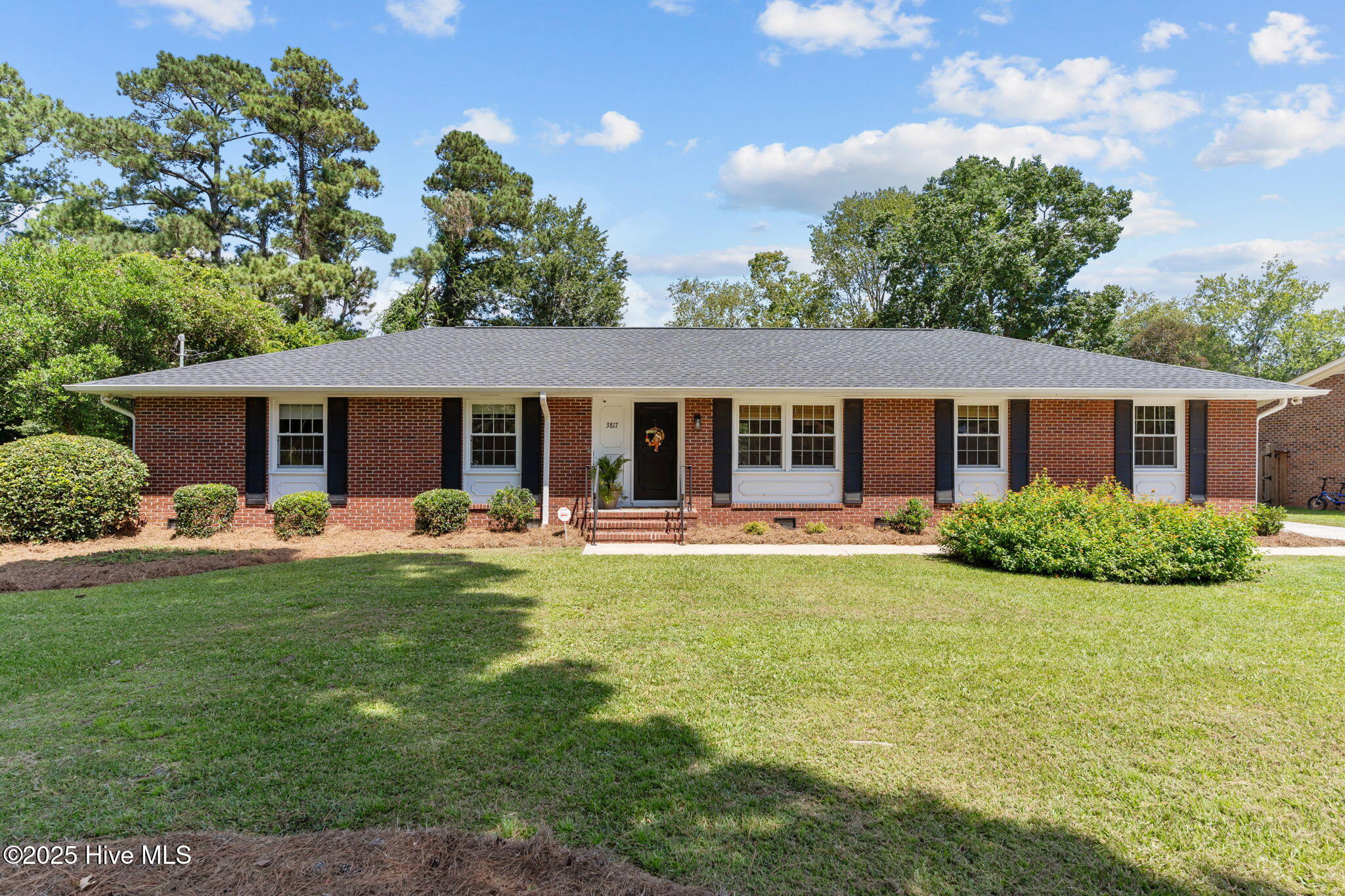 3817 Canterbury Road