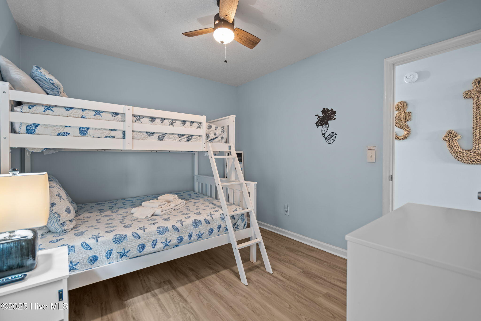 514 N Carolina Beach Avenue N Unit: Unit 2b