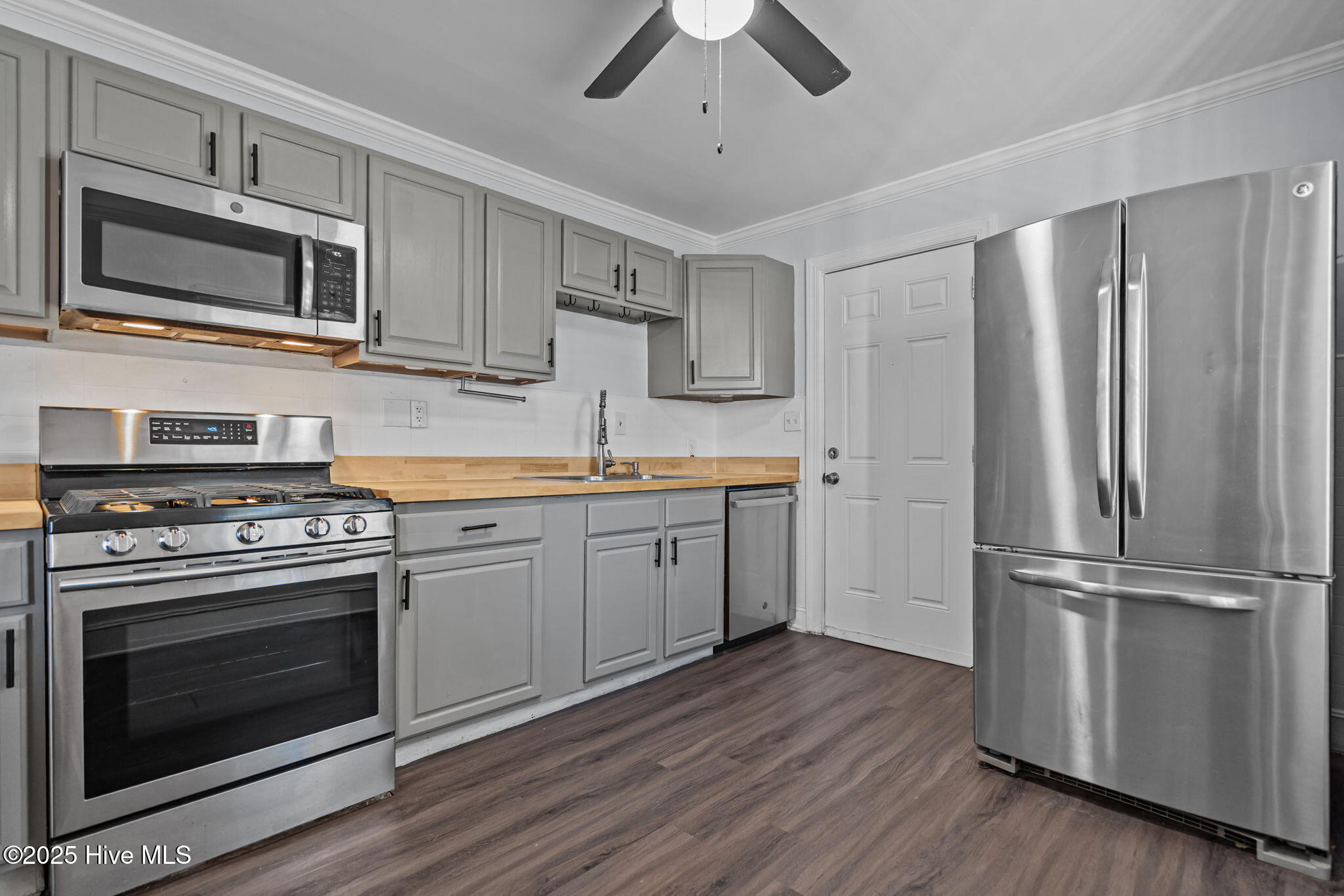 218 Central Boulevard