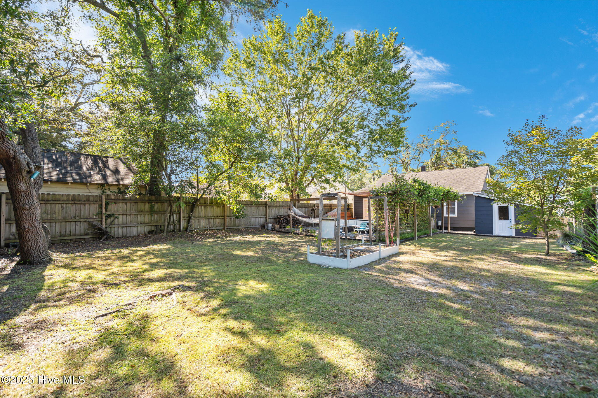 218 Central Boulevard