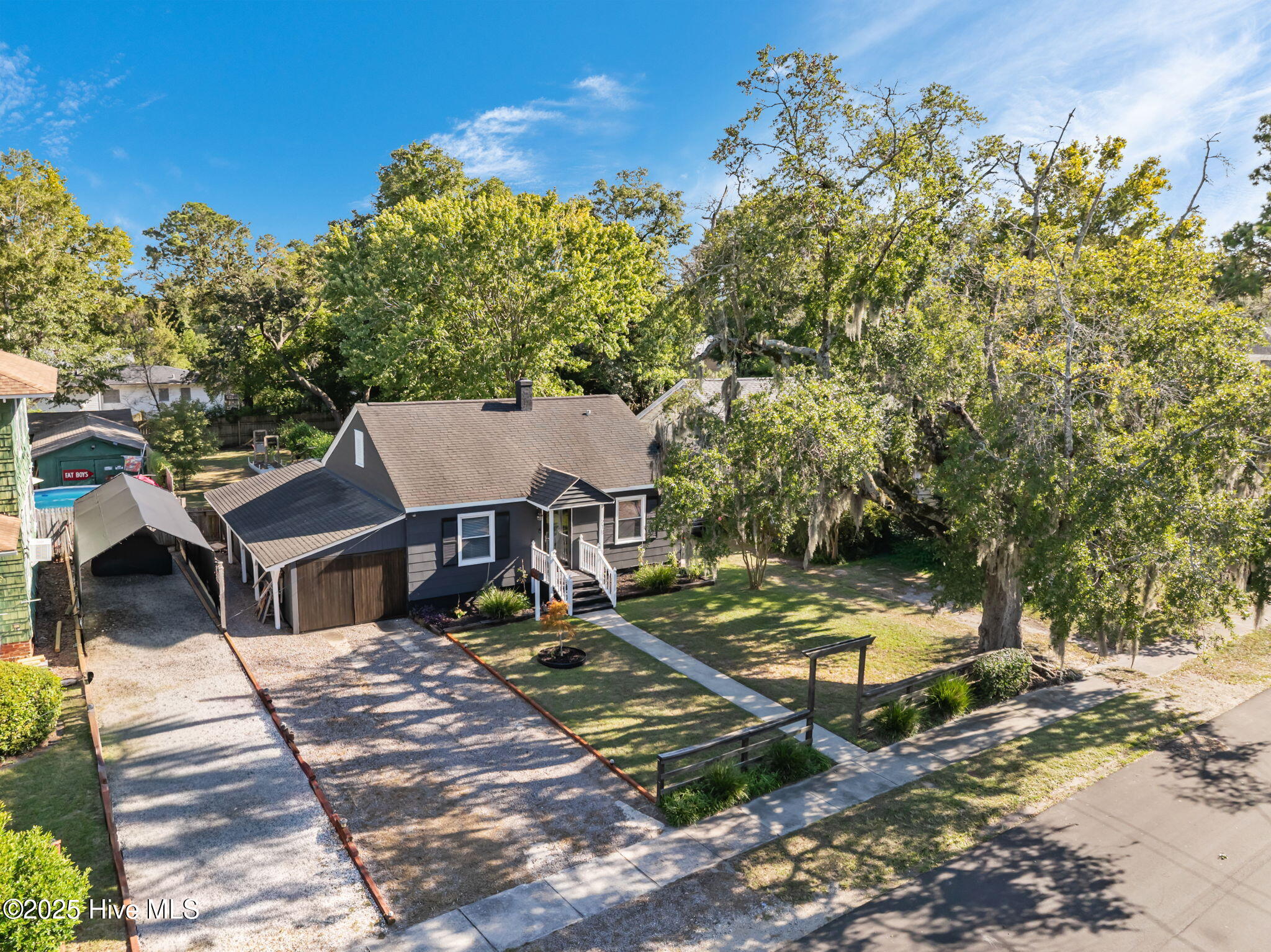 218 Central Boulevard