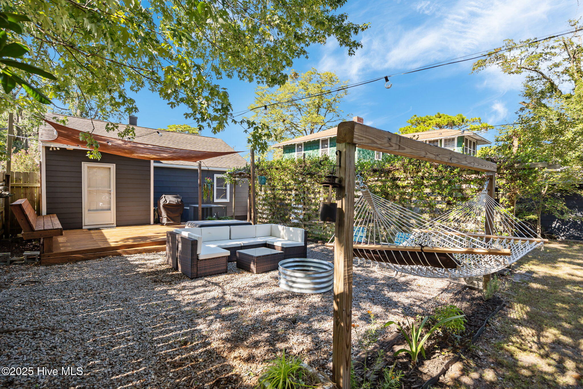 218 Central Boulevard