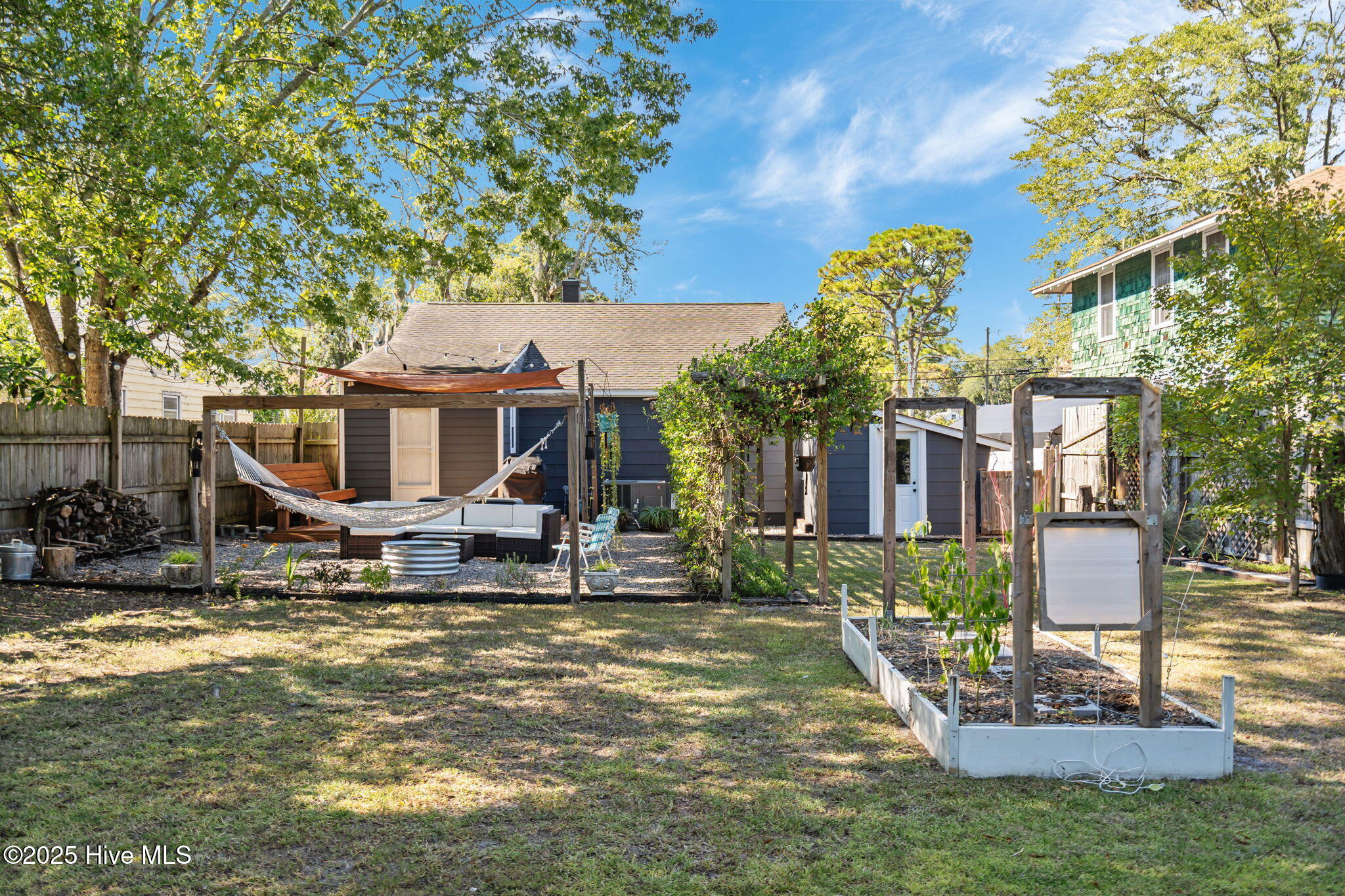 218 Central Boulevard