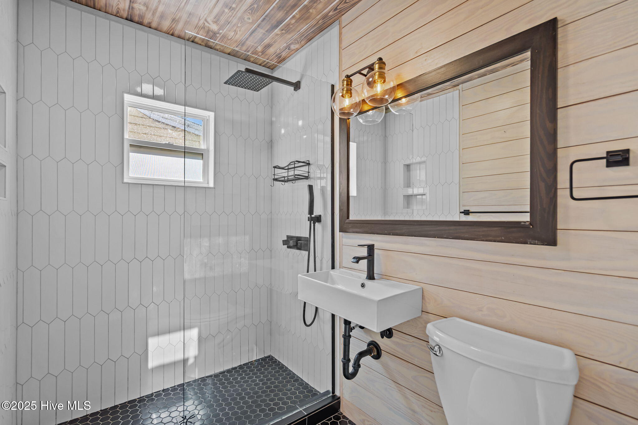 218 Central Boulevard