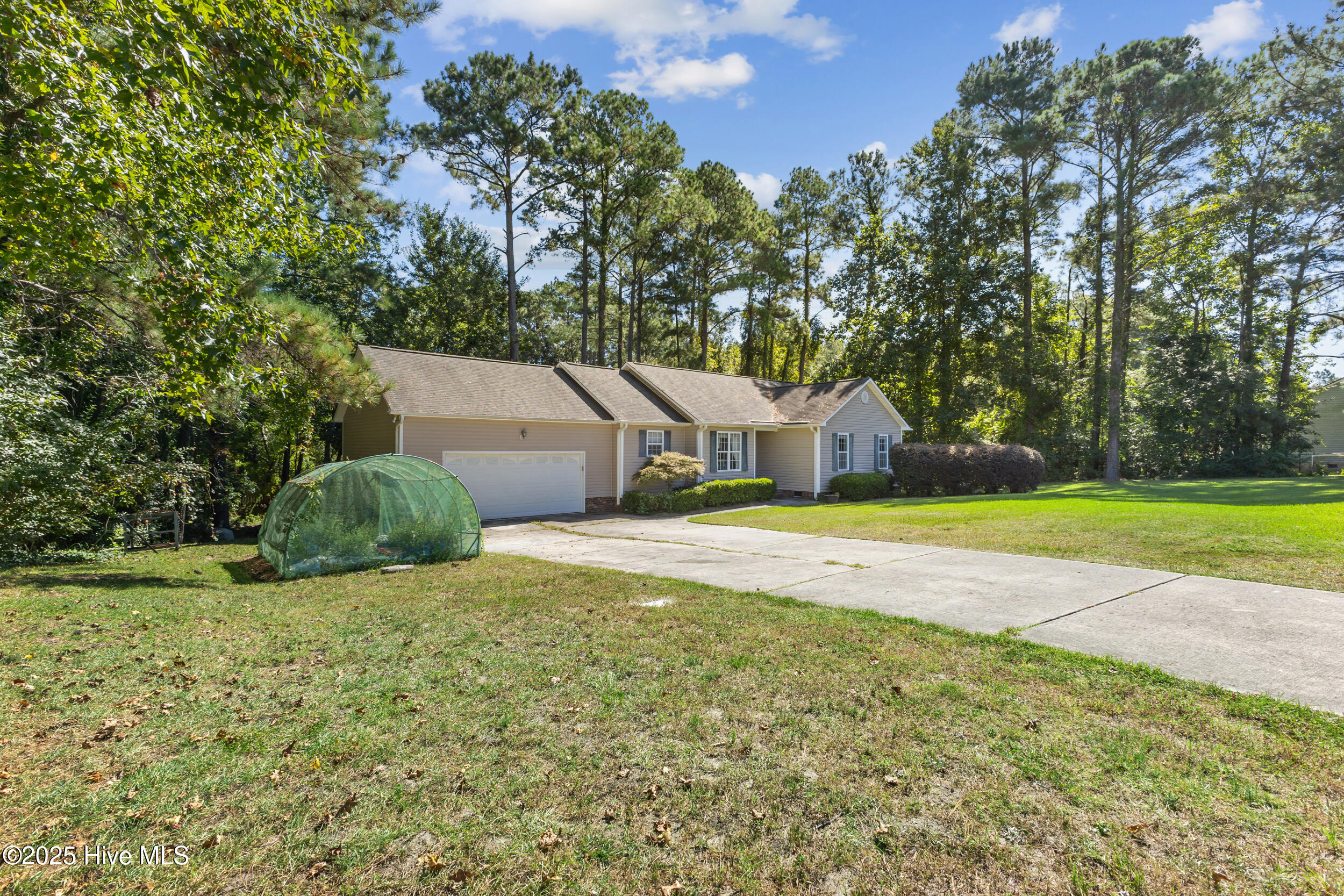 102 Lunington Mill Circle