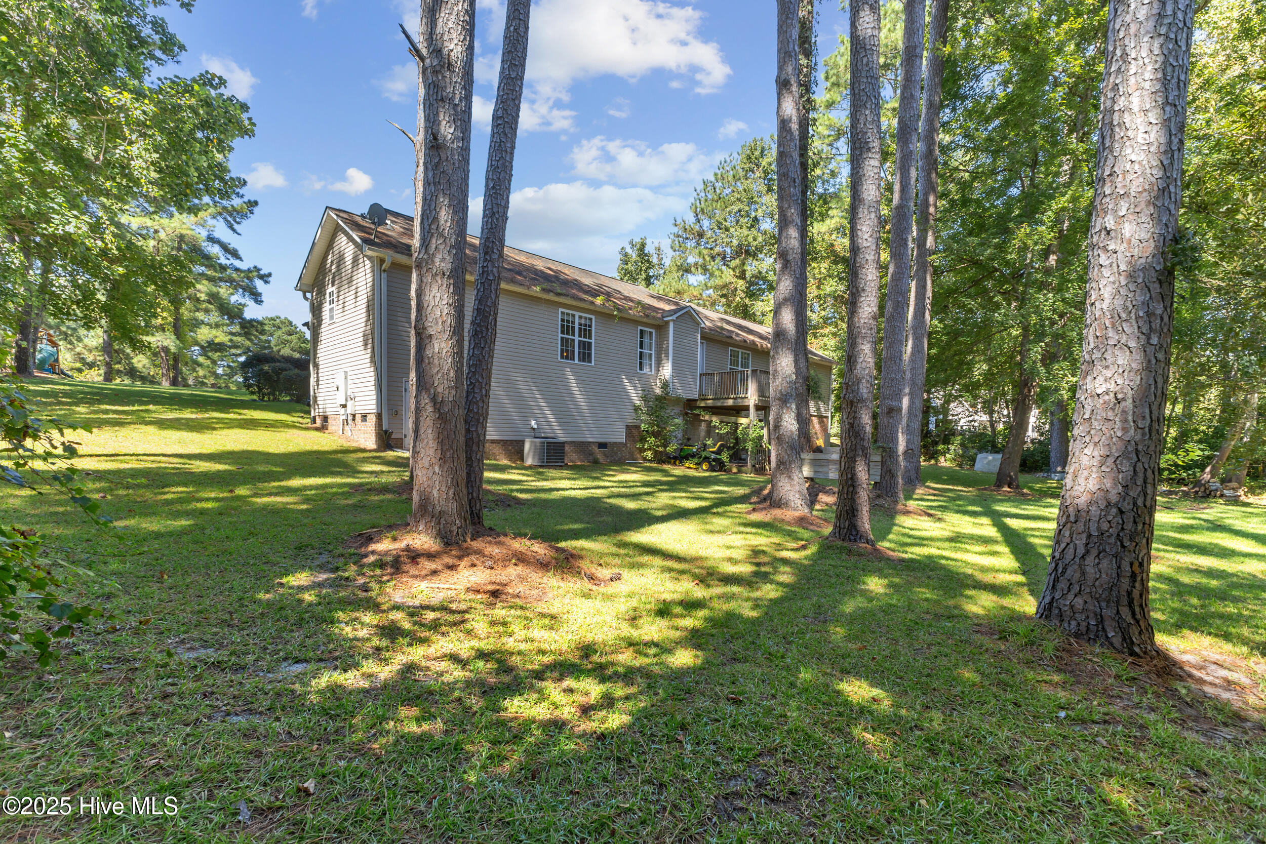 102 Lunington Mill Circle