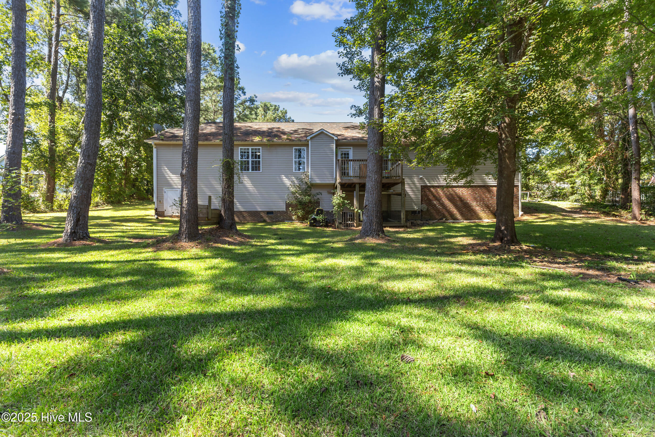 102 Lunington Mill Circle