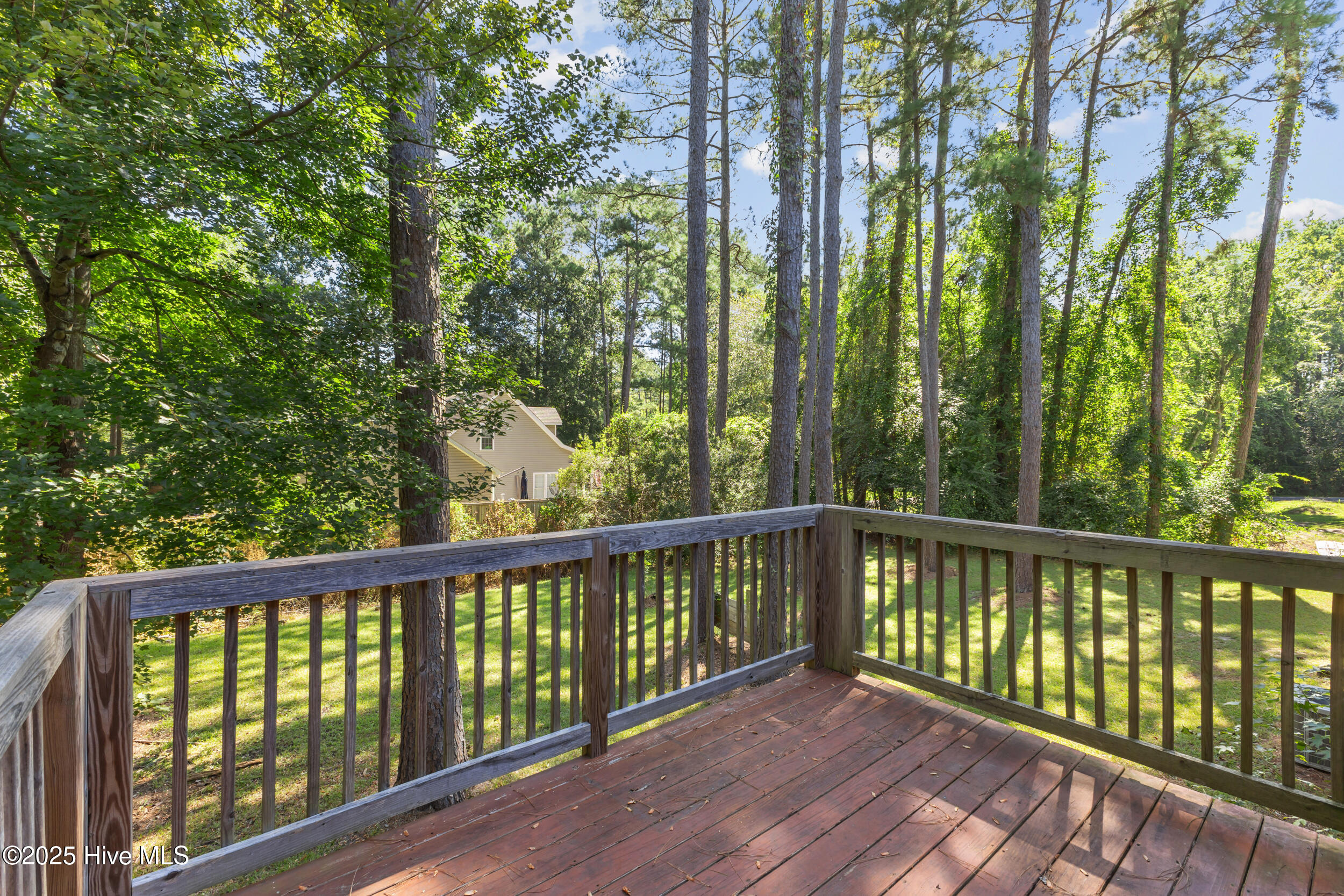 102 Lunington Mill Circle