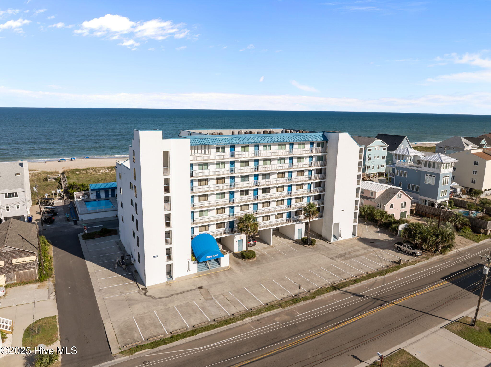 901 S Lake Park Boulevard, Unit 304