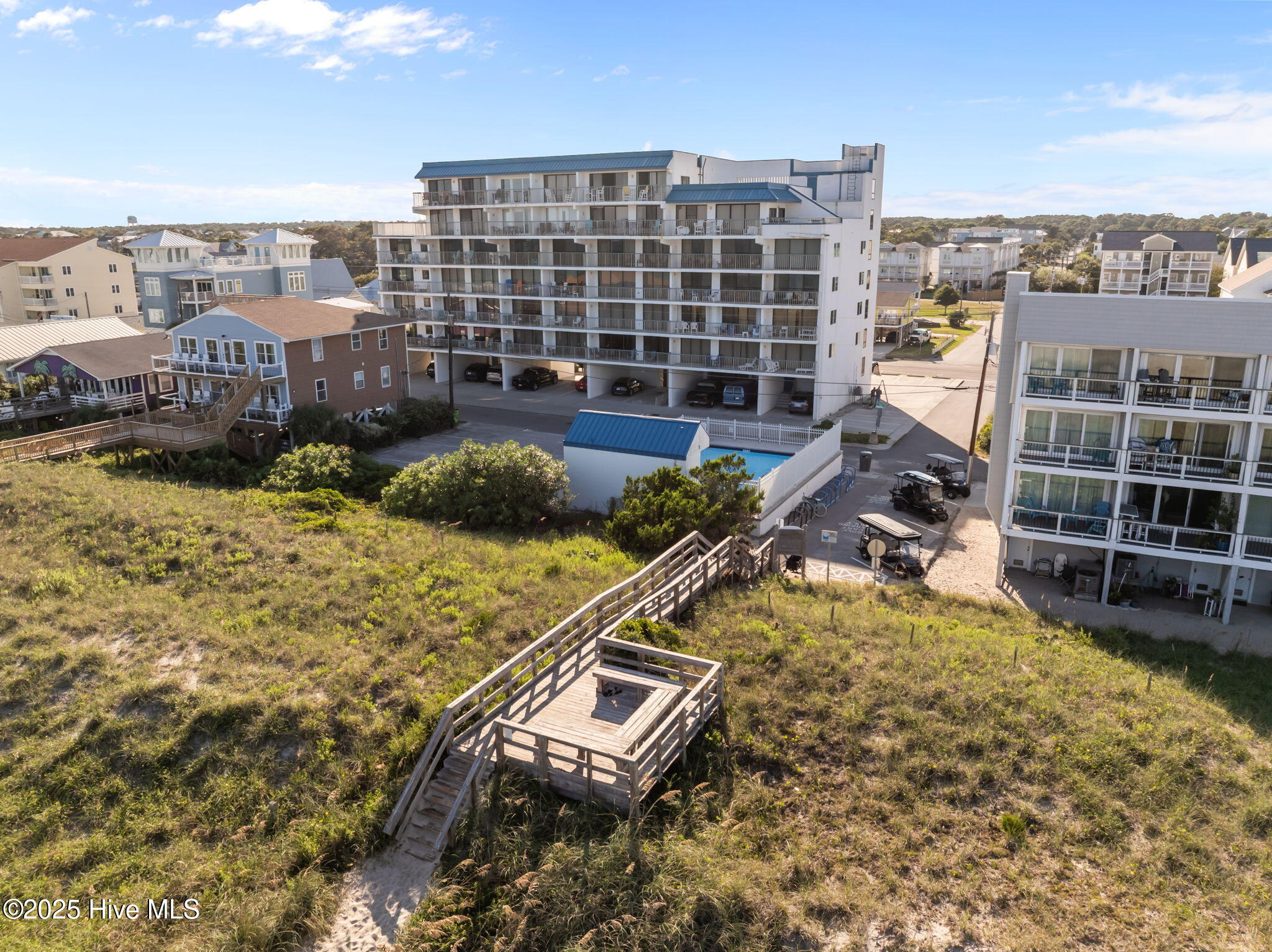 901 S Lake Park Boulevard, Unit 304