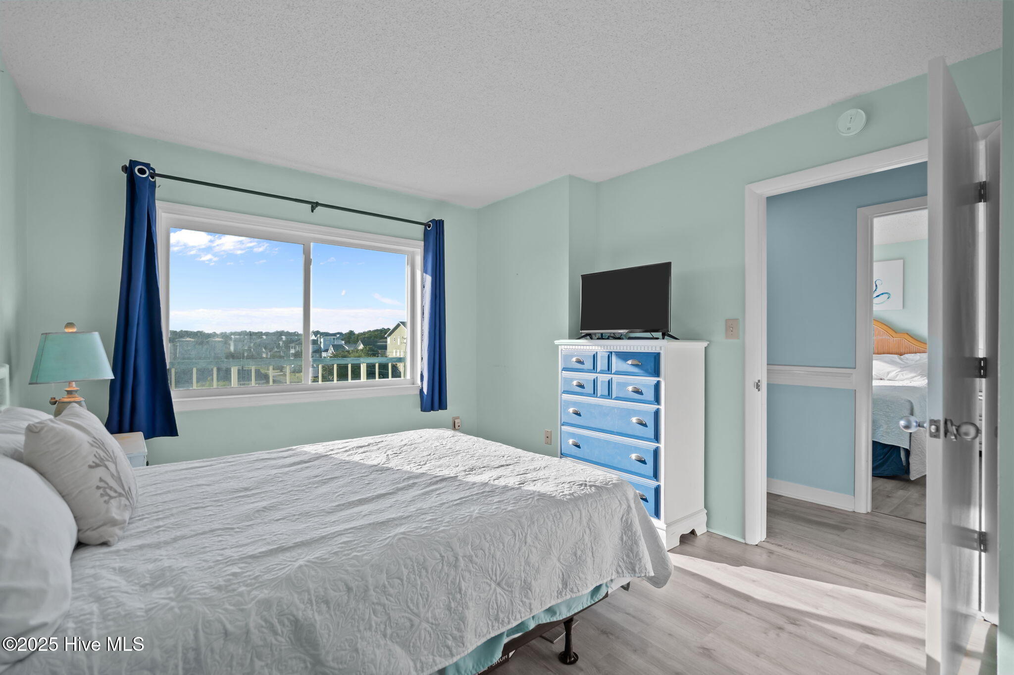 901 S Lake Park Boulevard, Unit 304