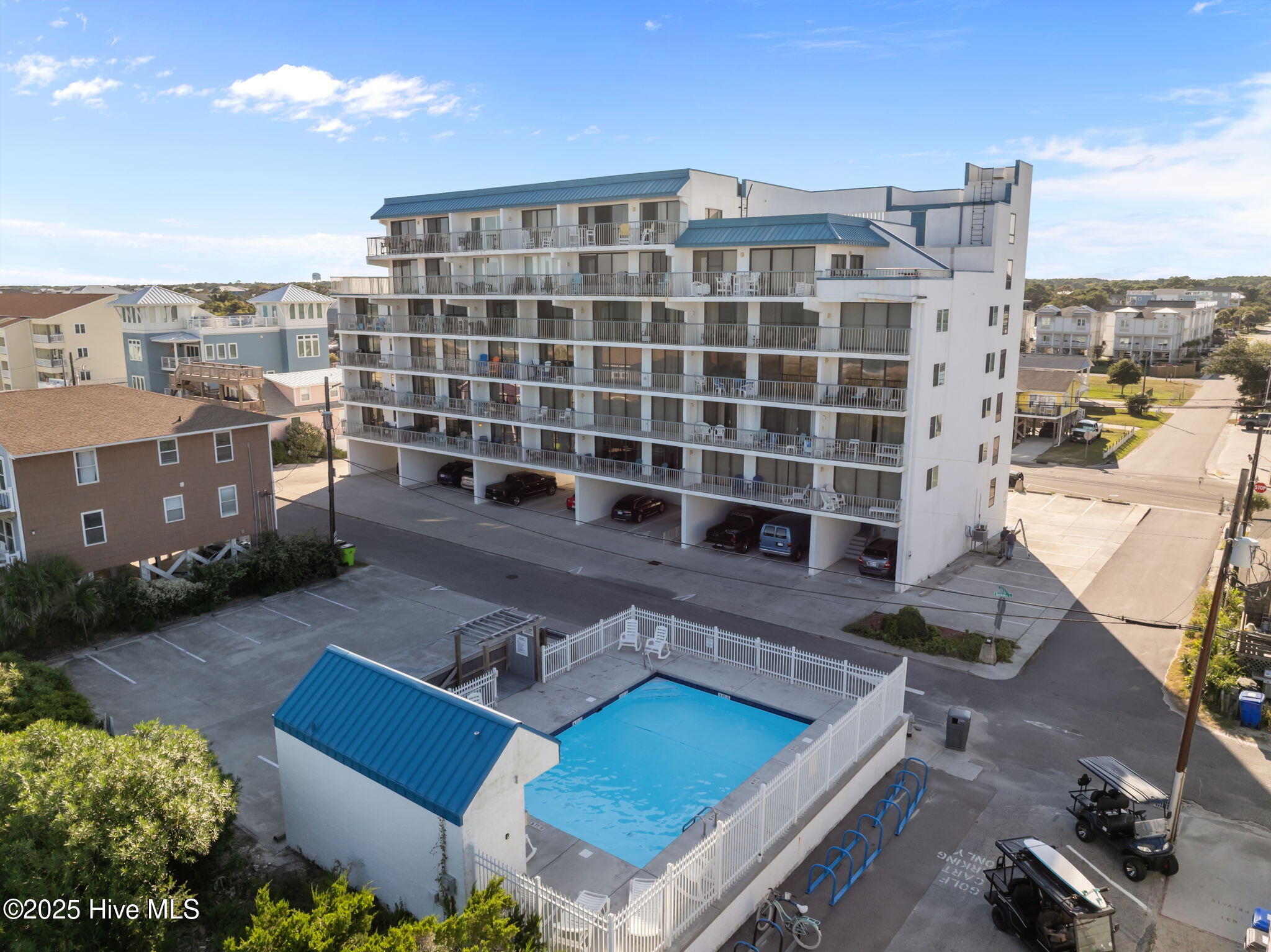 901 S Lake Park Boulevard, Unit 304