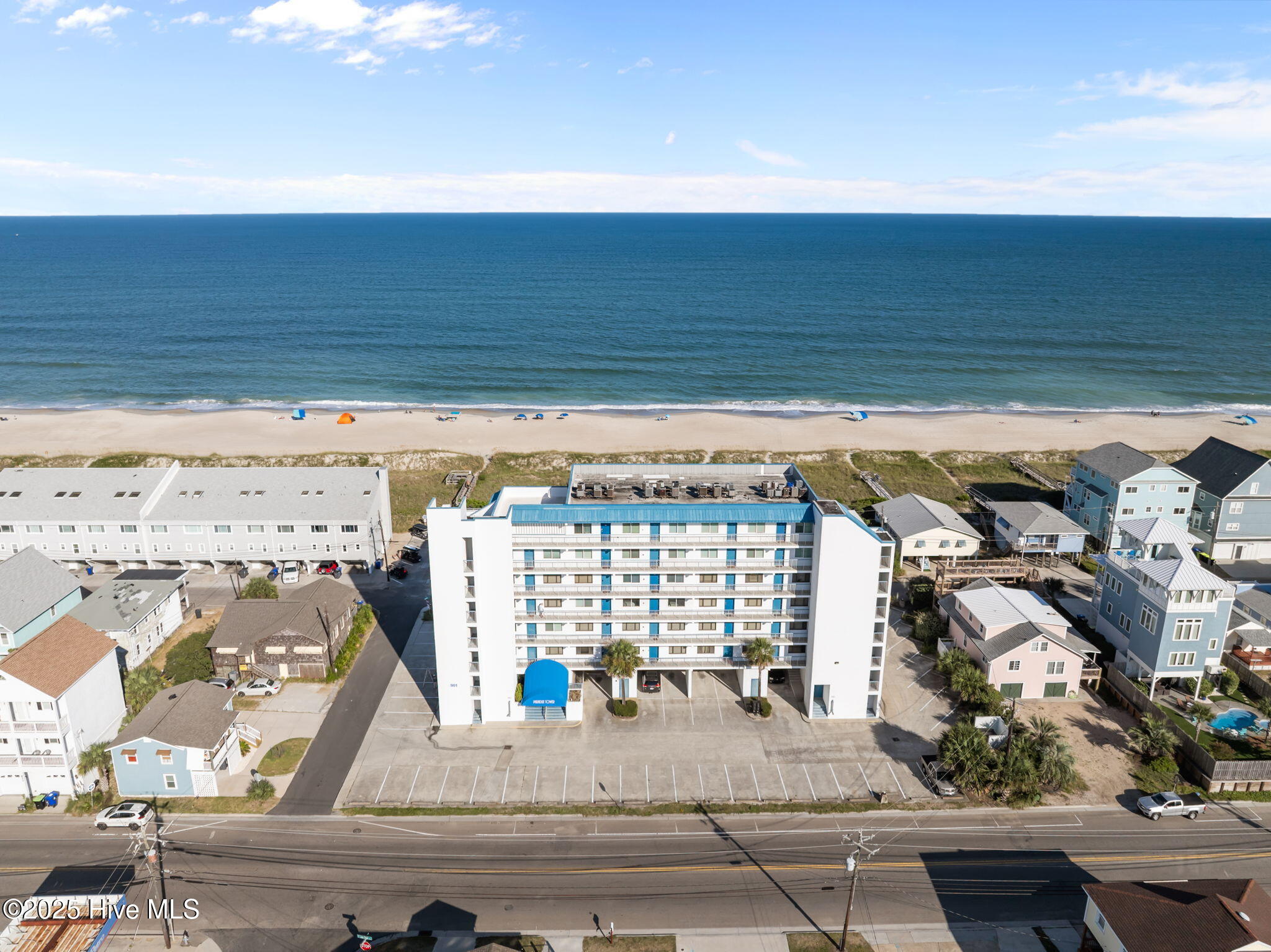 901 S Lake Park Boulevard, Unit 304