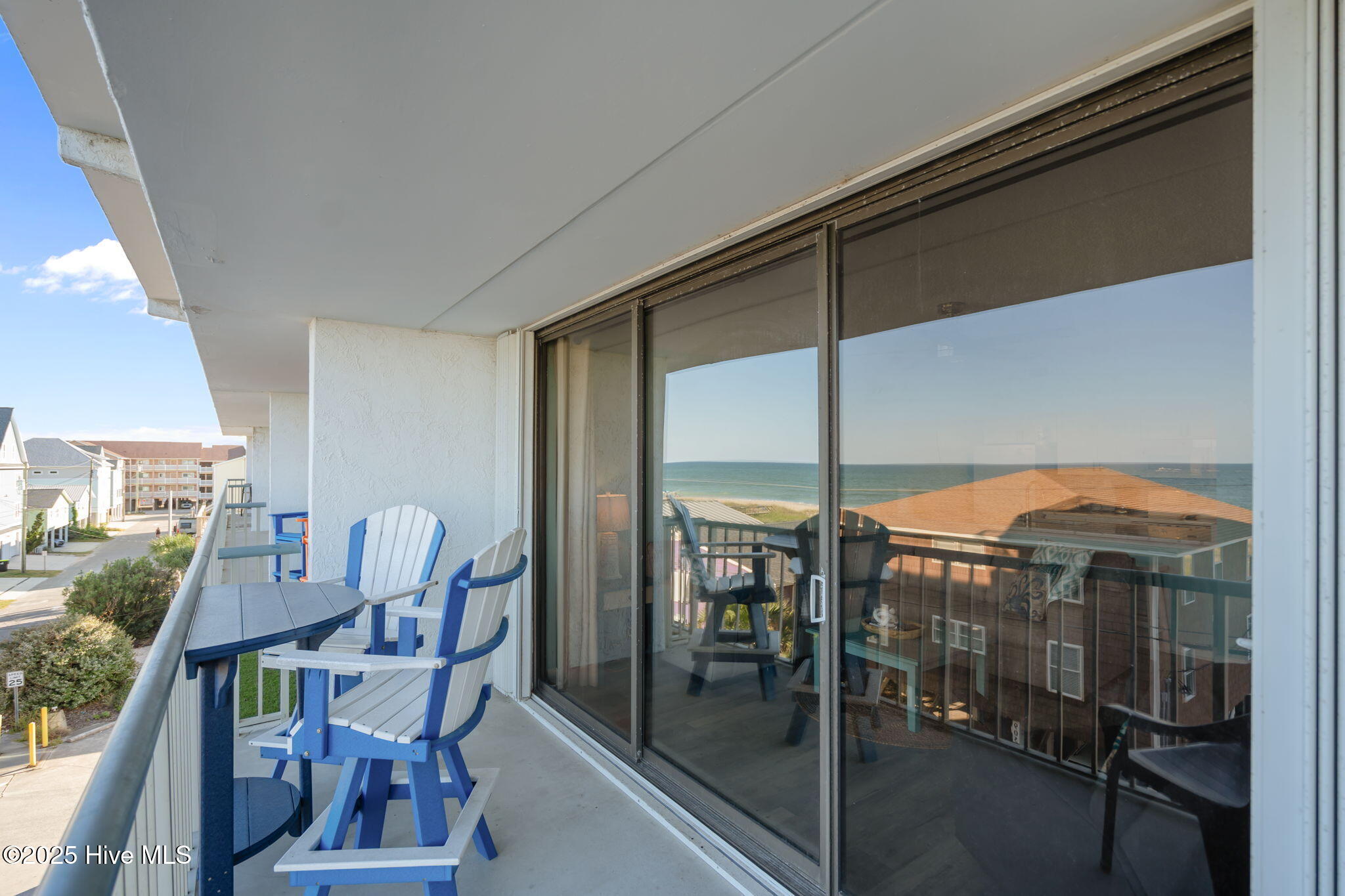 901 S Lake Park Boulevard, Unit 304