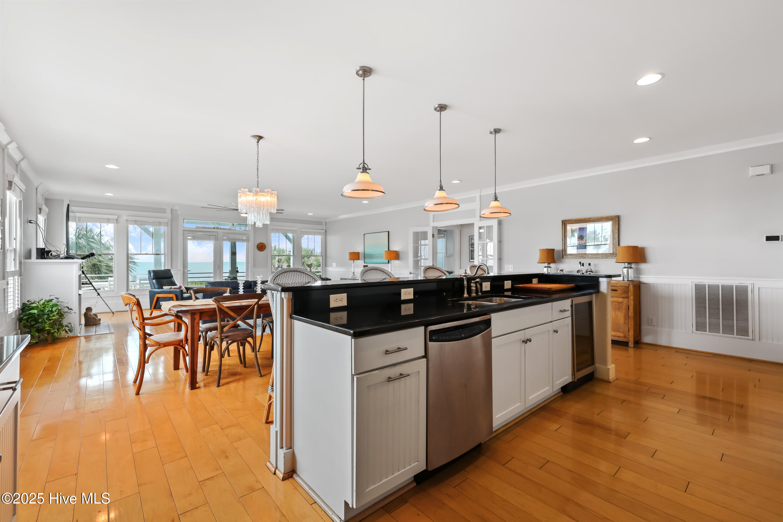 301 Fort Fisher Boulevard S, B