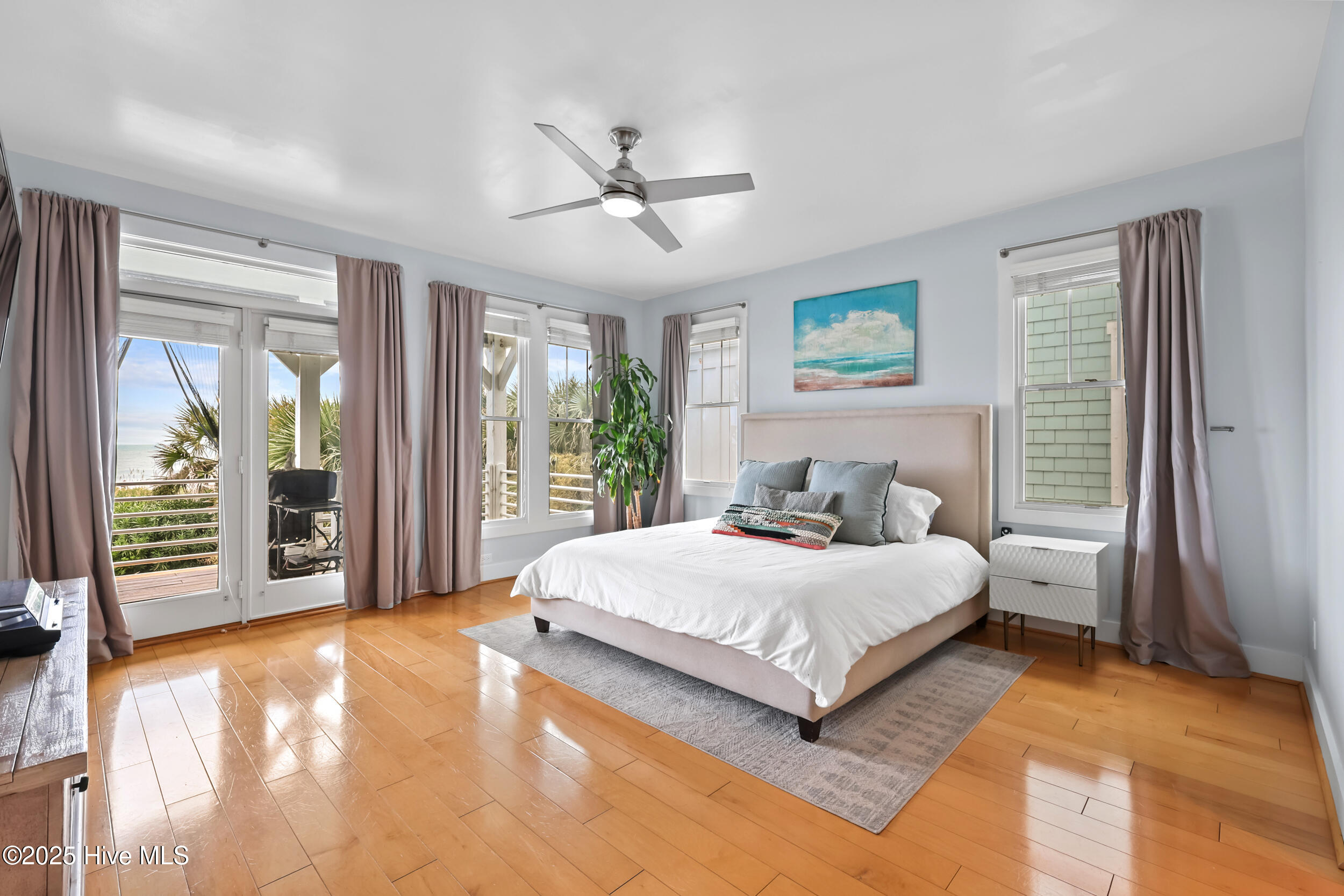 301 Fort Fisher Boulevard S, B