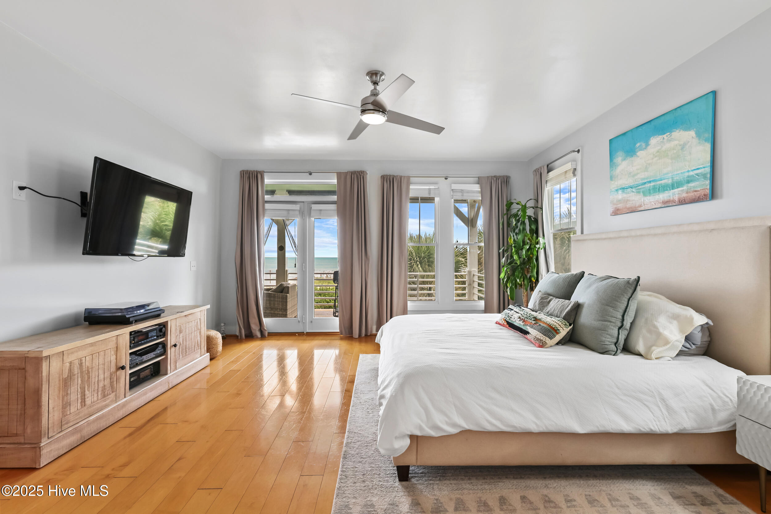 301 Fort Fisher Boulevard S, B