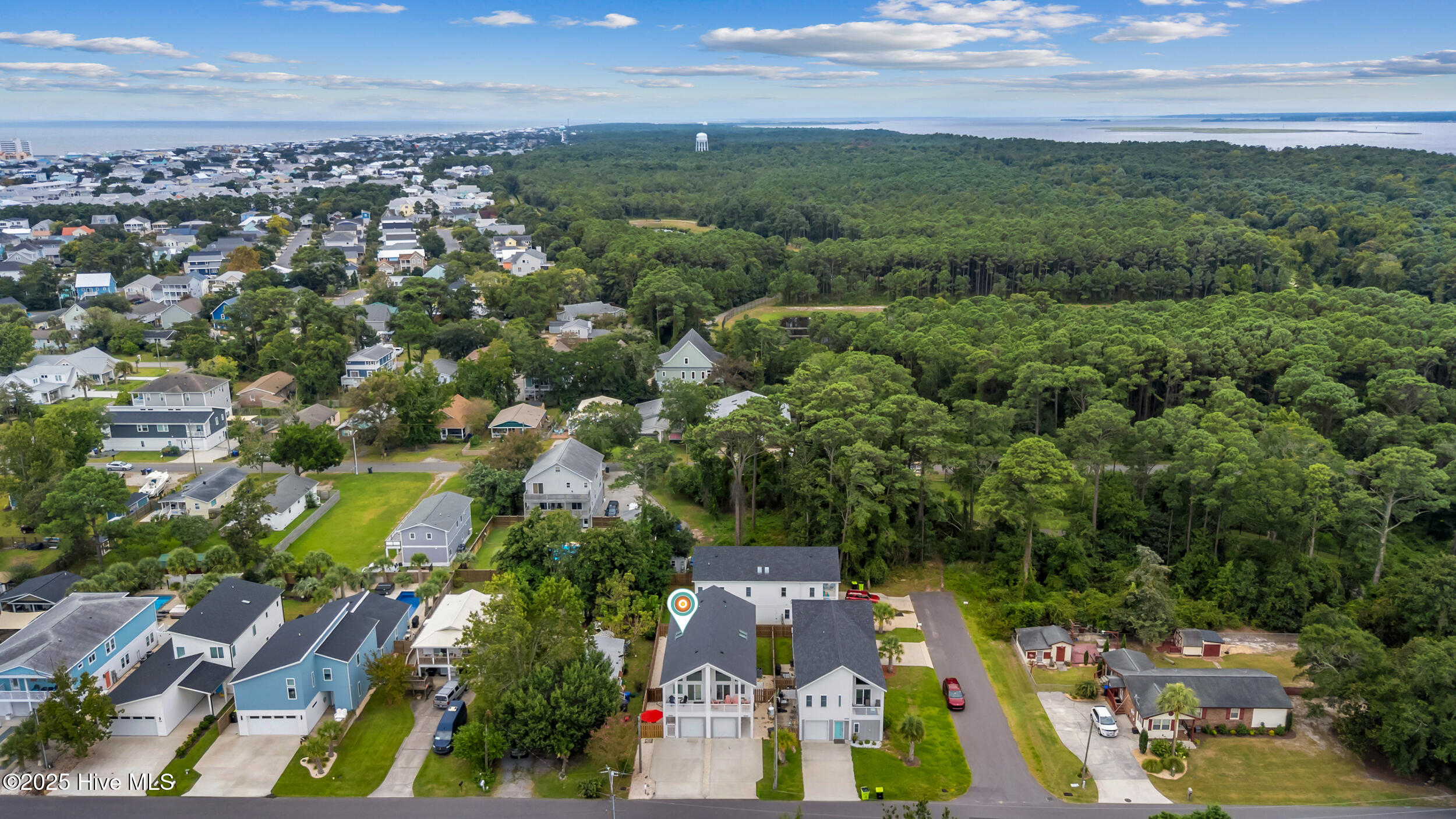 617 Sumter Avenue, 1