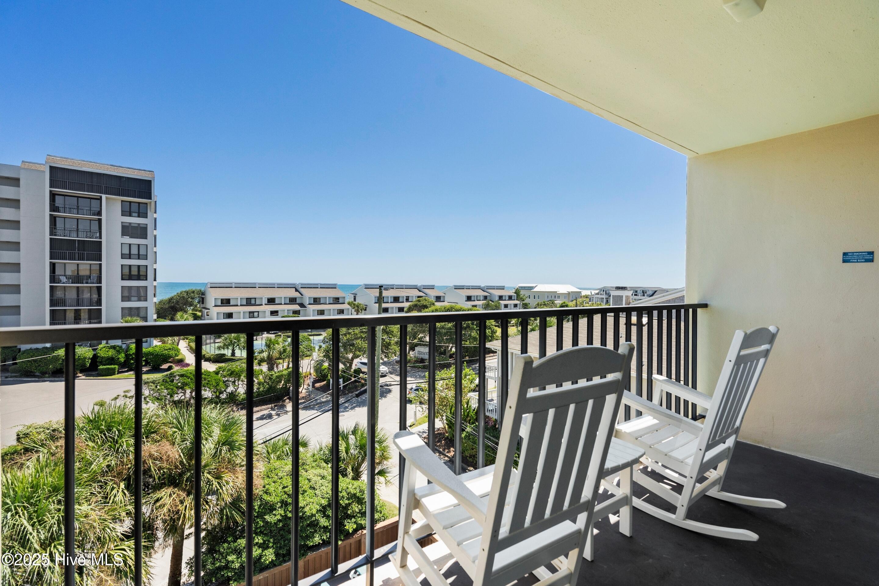 104 S Lumina Avenue 406