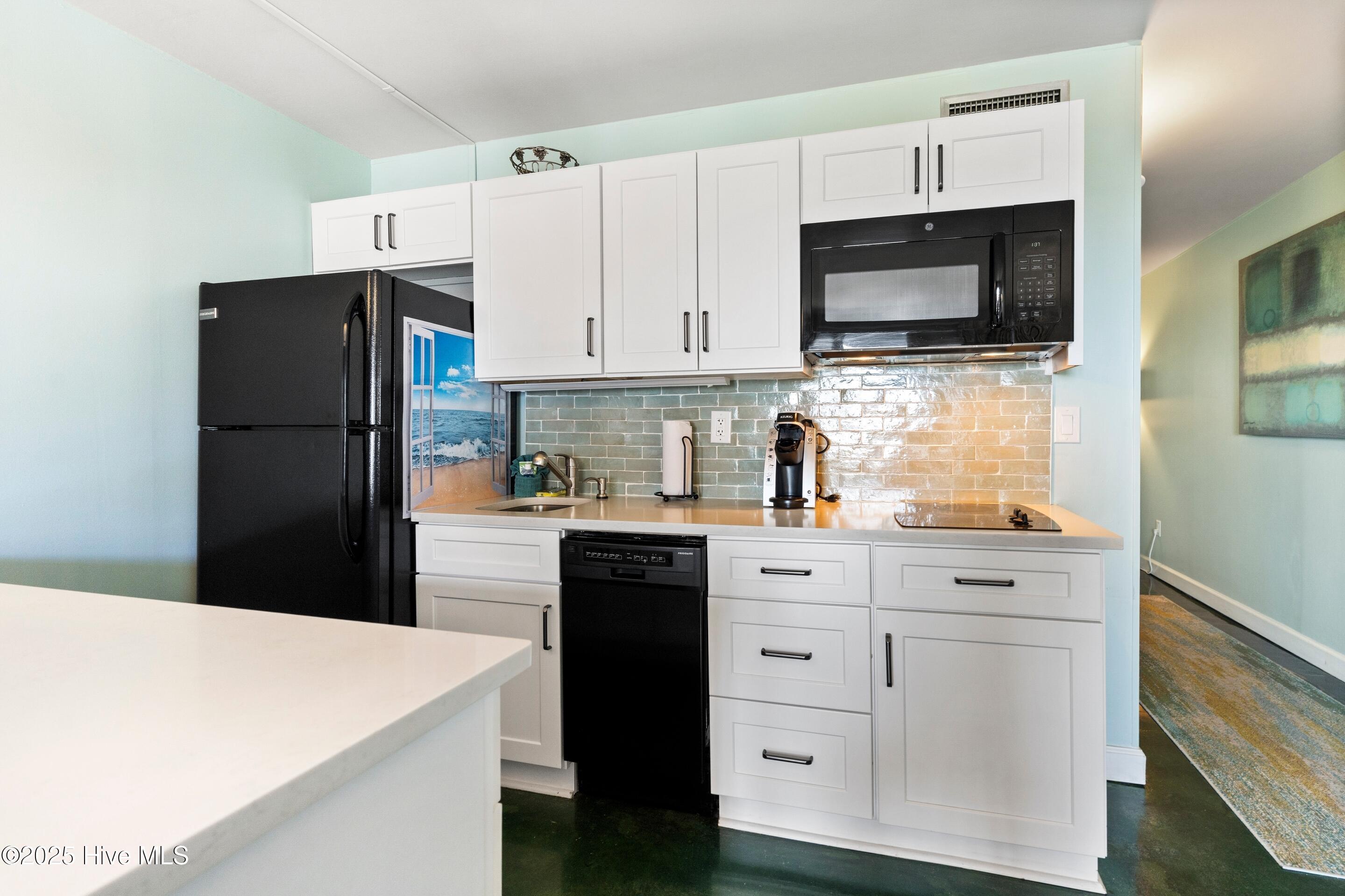 104 S Lumina Avenue 406