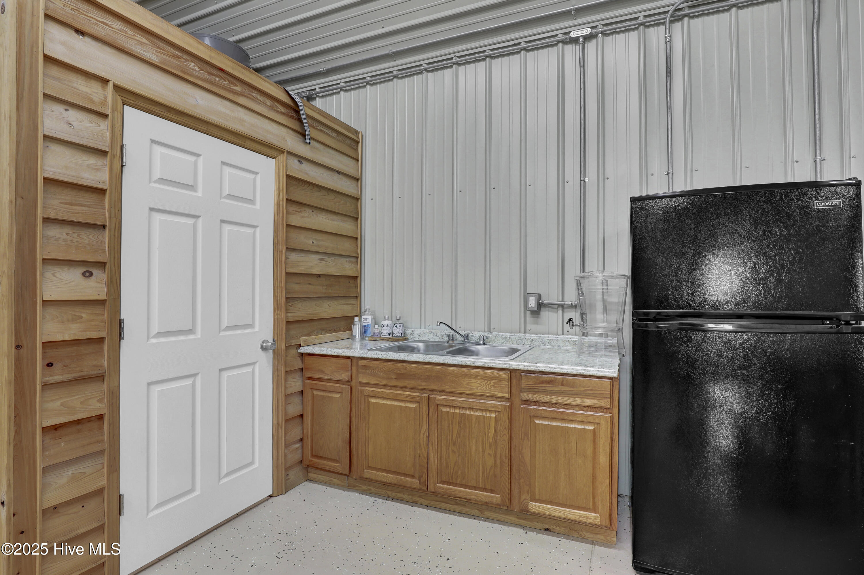 416 Island Creek Road