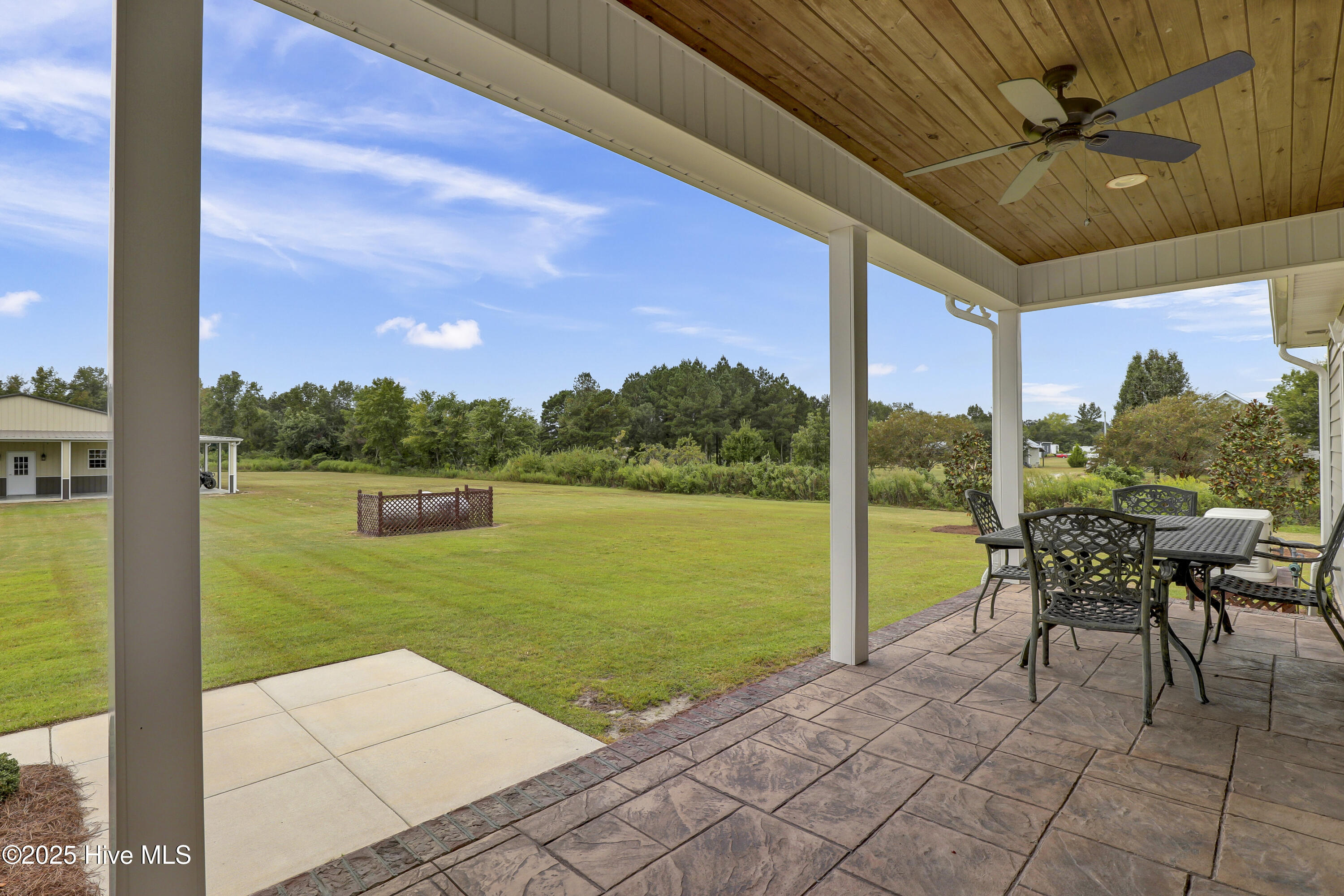 416 Island Creek Road