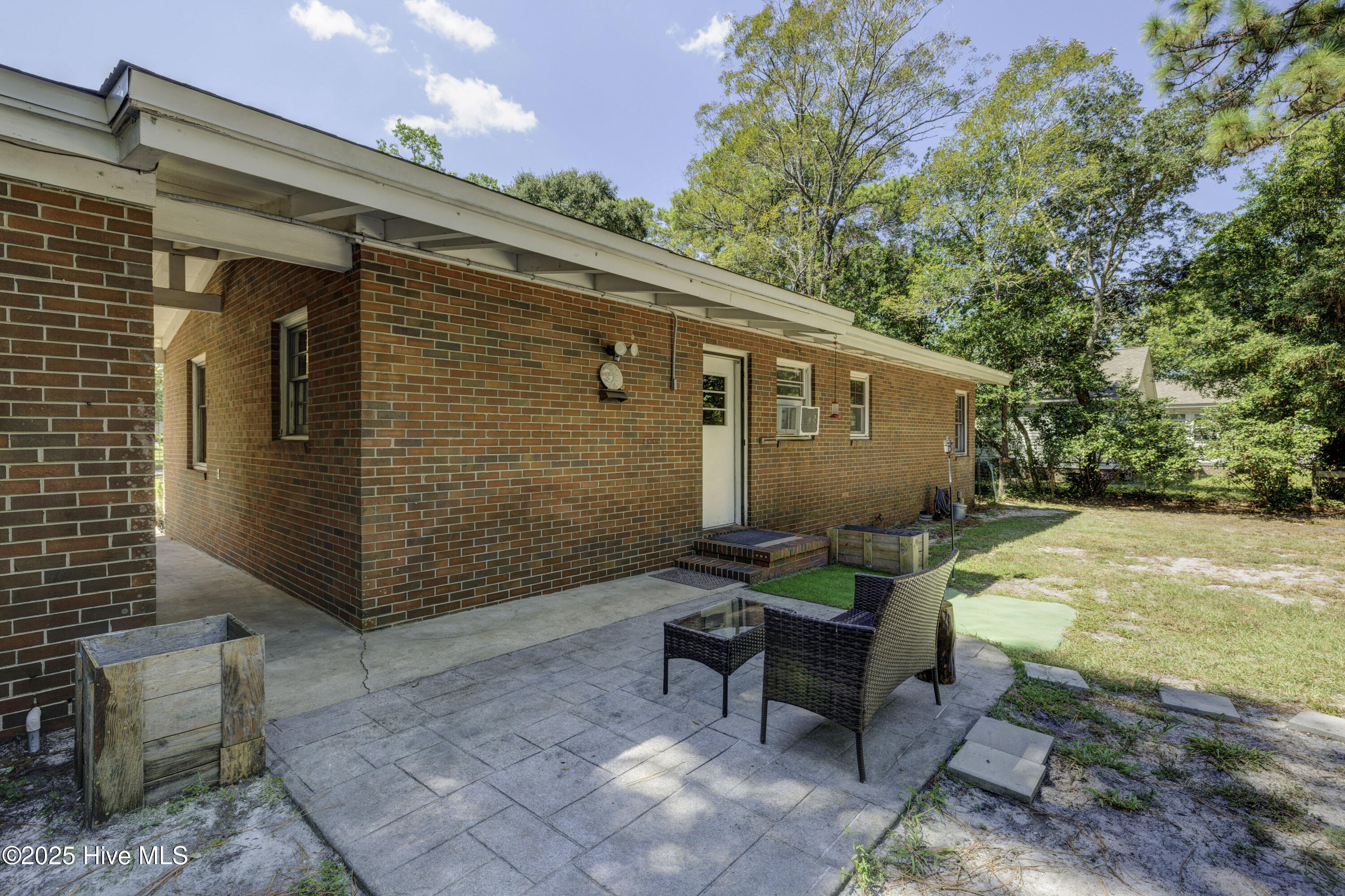5329 Autumn Drive