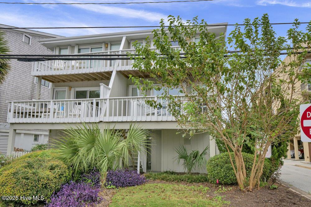 106 S Lumina Avenue Unit 2