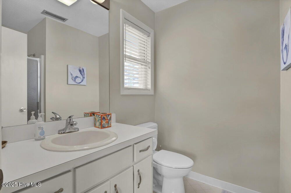 106 S Lumina Avenue Unit 2