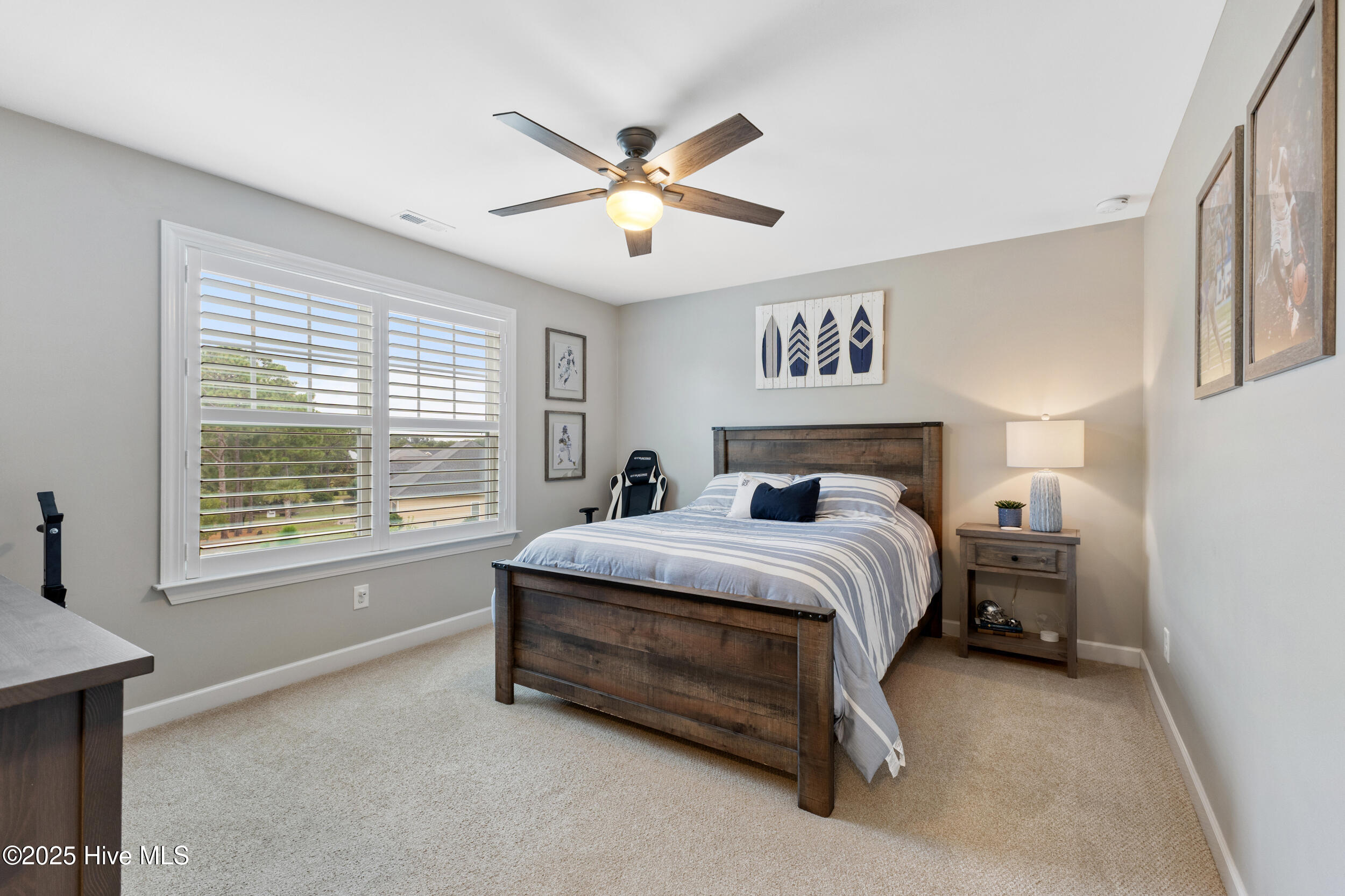 467 Island End Court