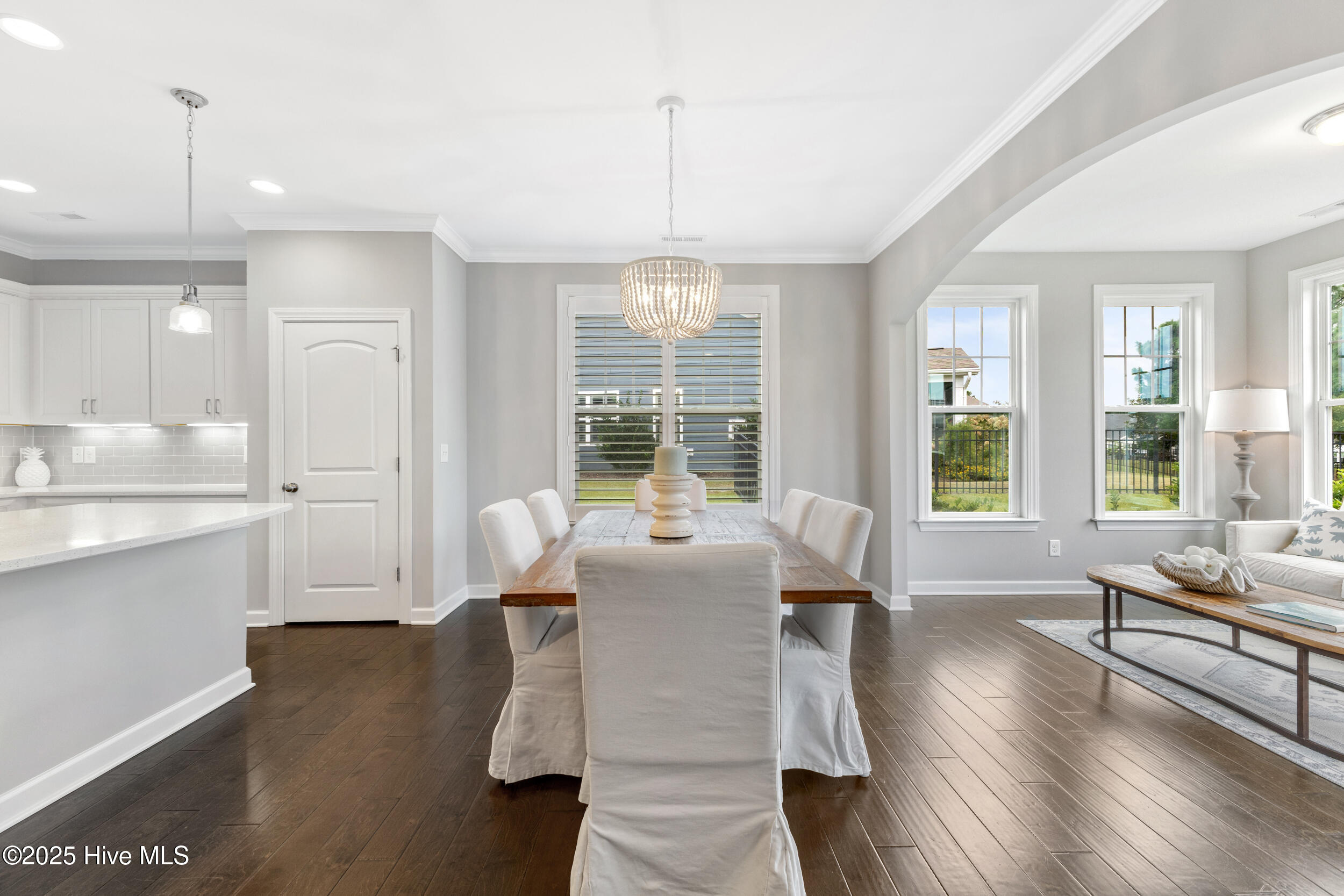 467 Island End Court