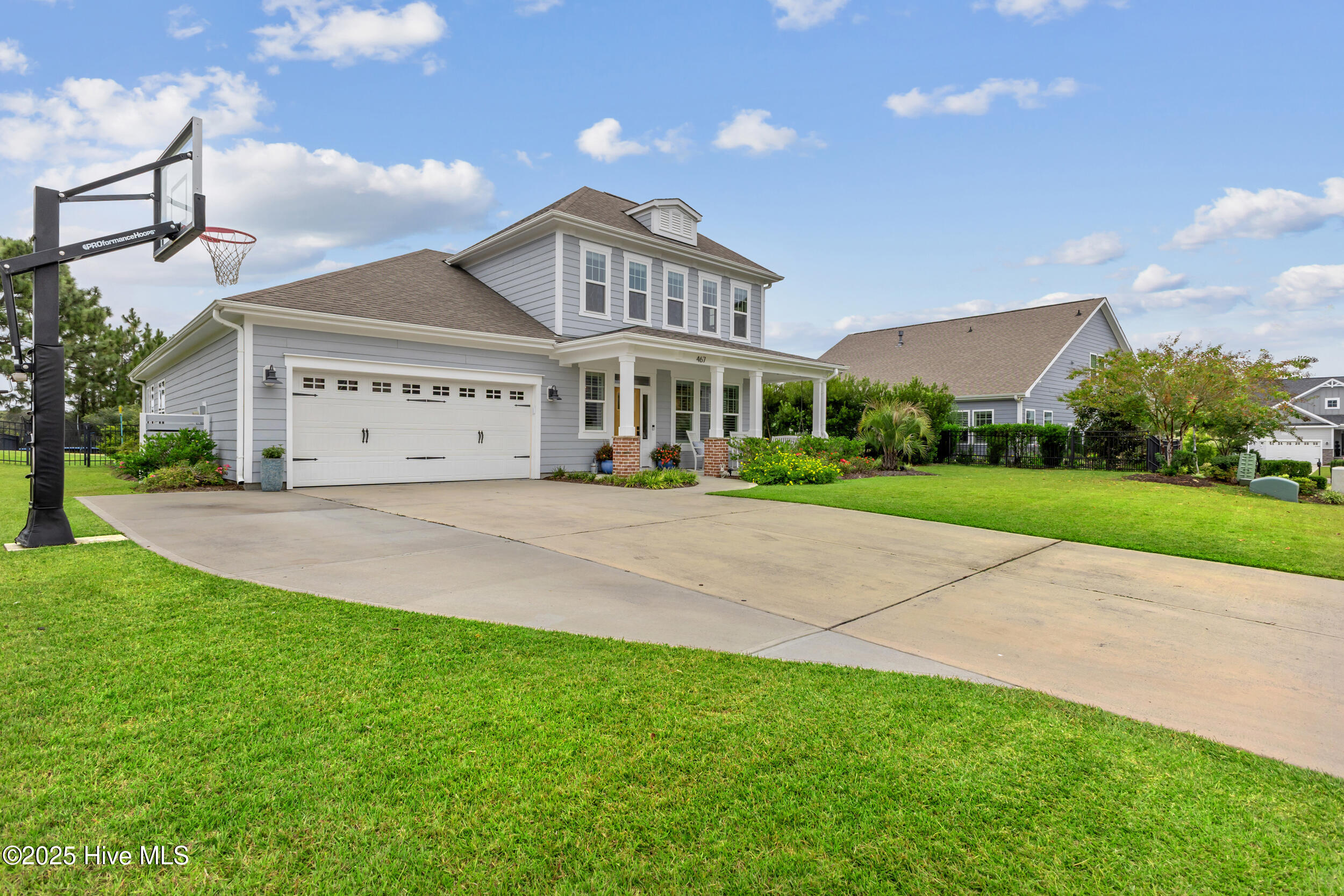 467 Island End Court