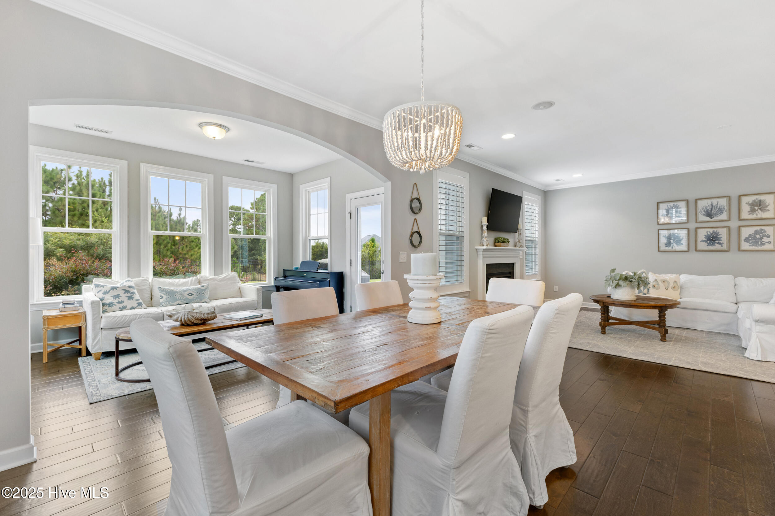 467 Island End Court