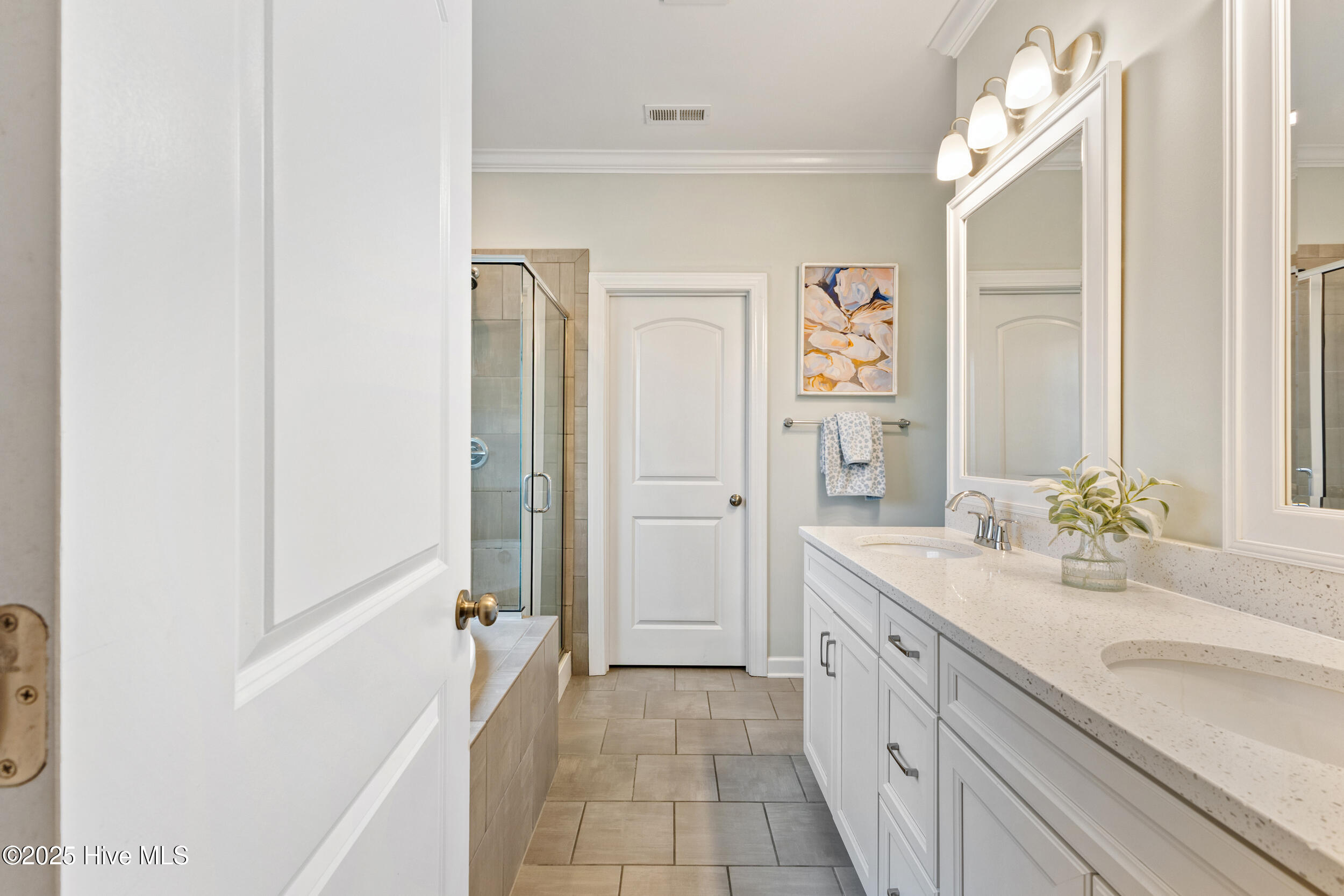 467 Island End Court