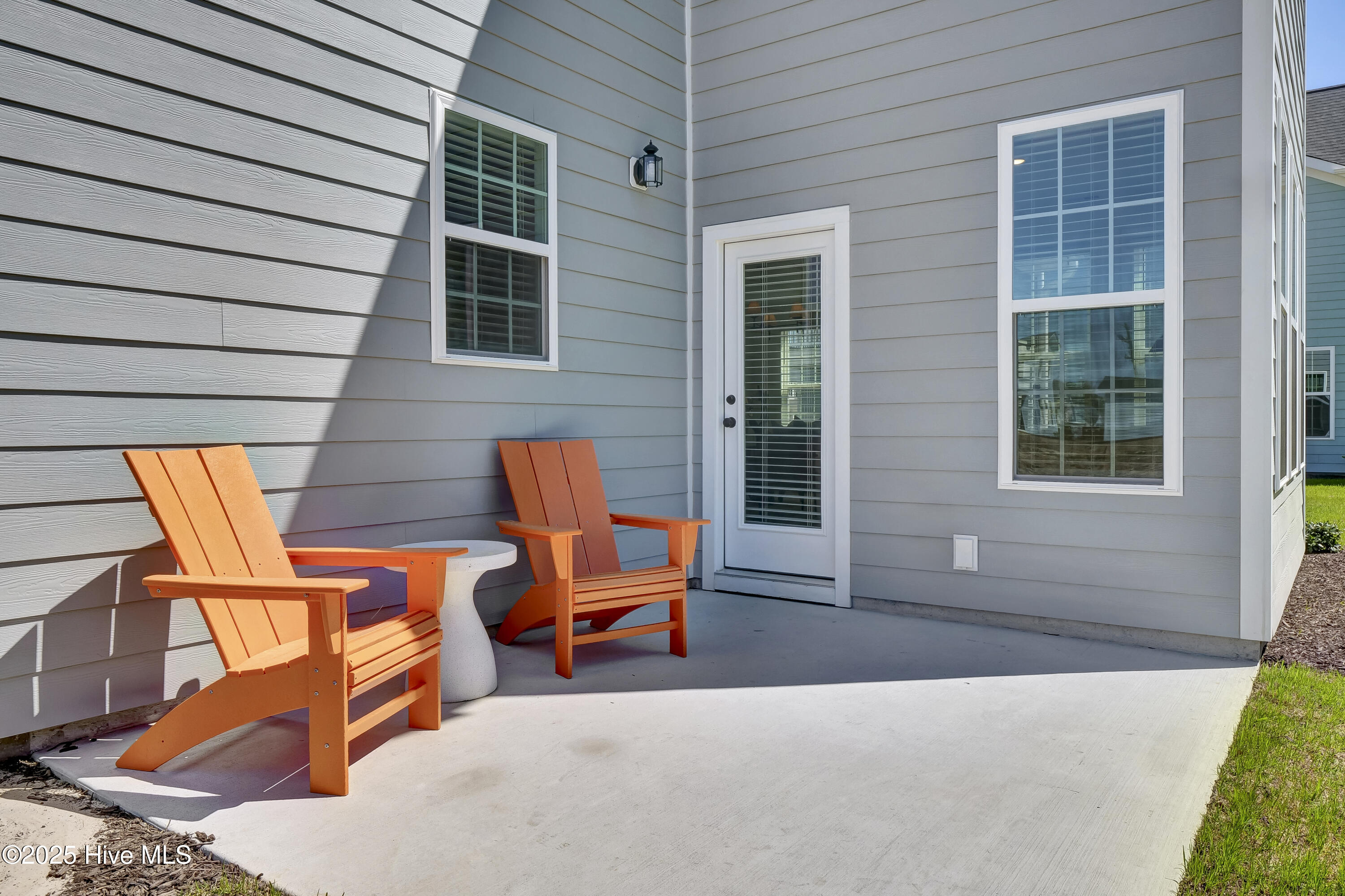 92 Planters Walk