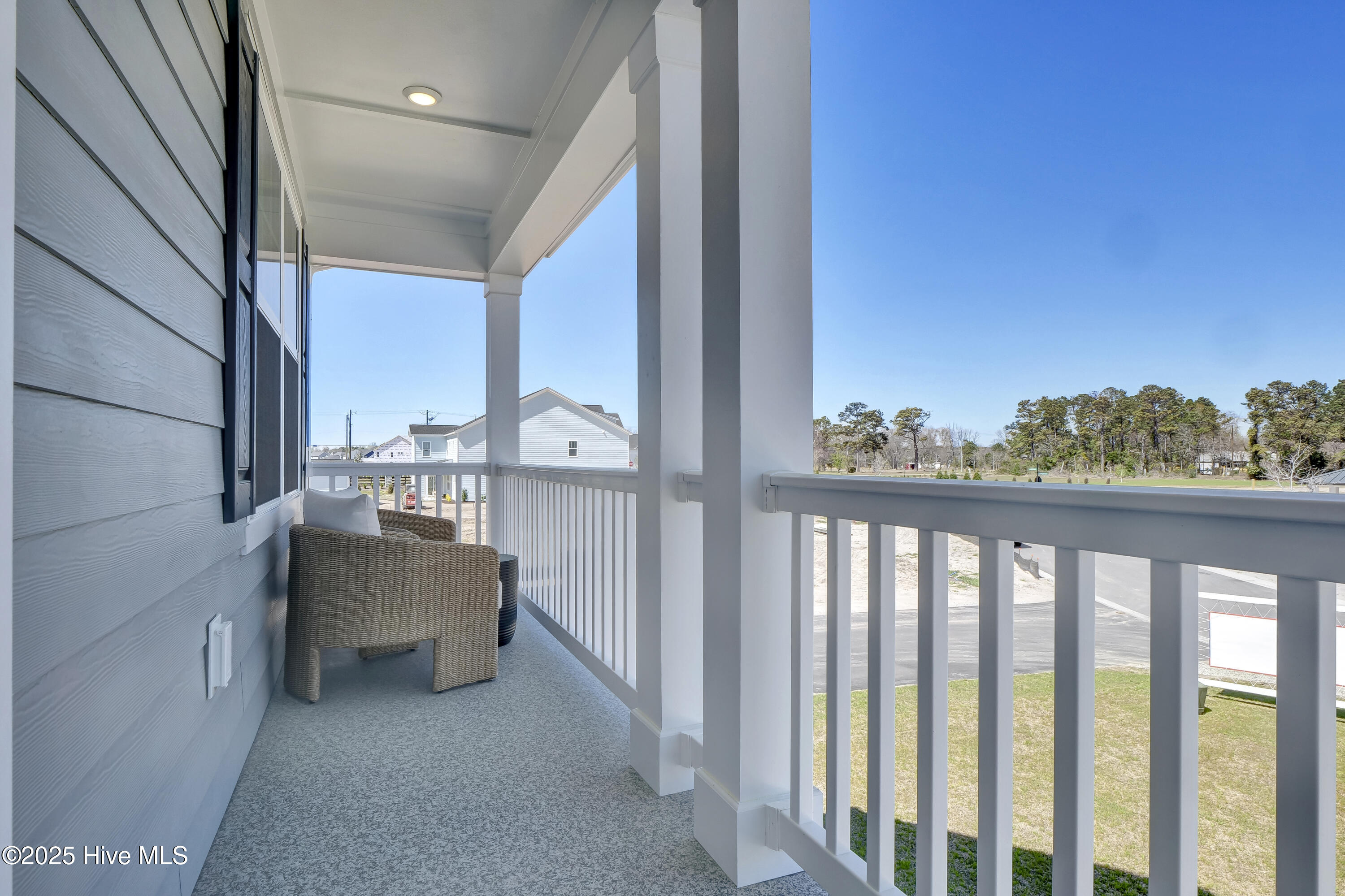 92 Planters Walk