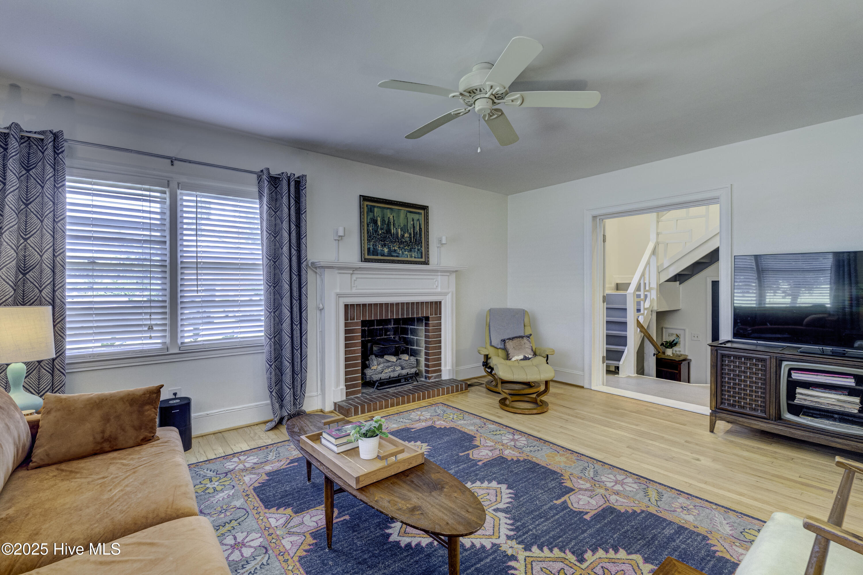 2402 Belvedere Drive