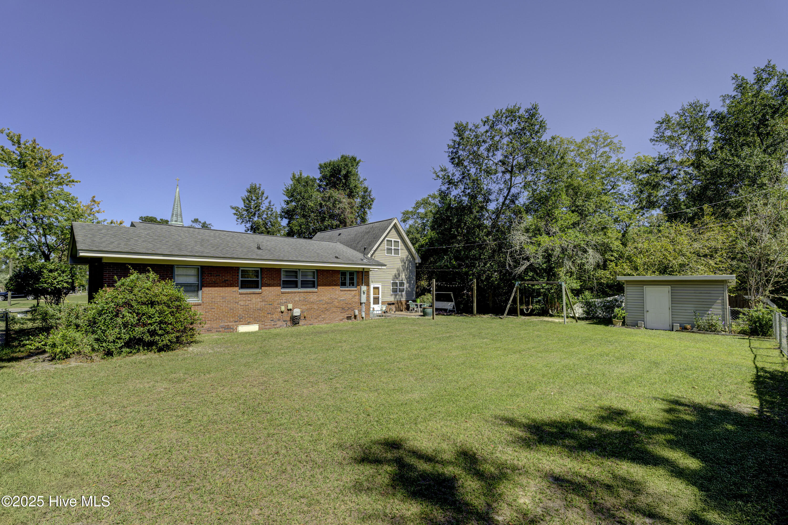 2402 Belvedere Drive