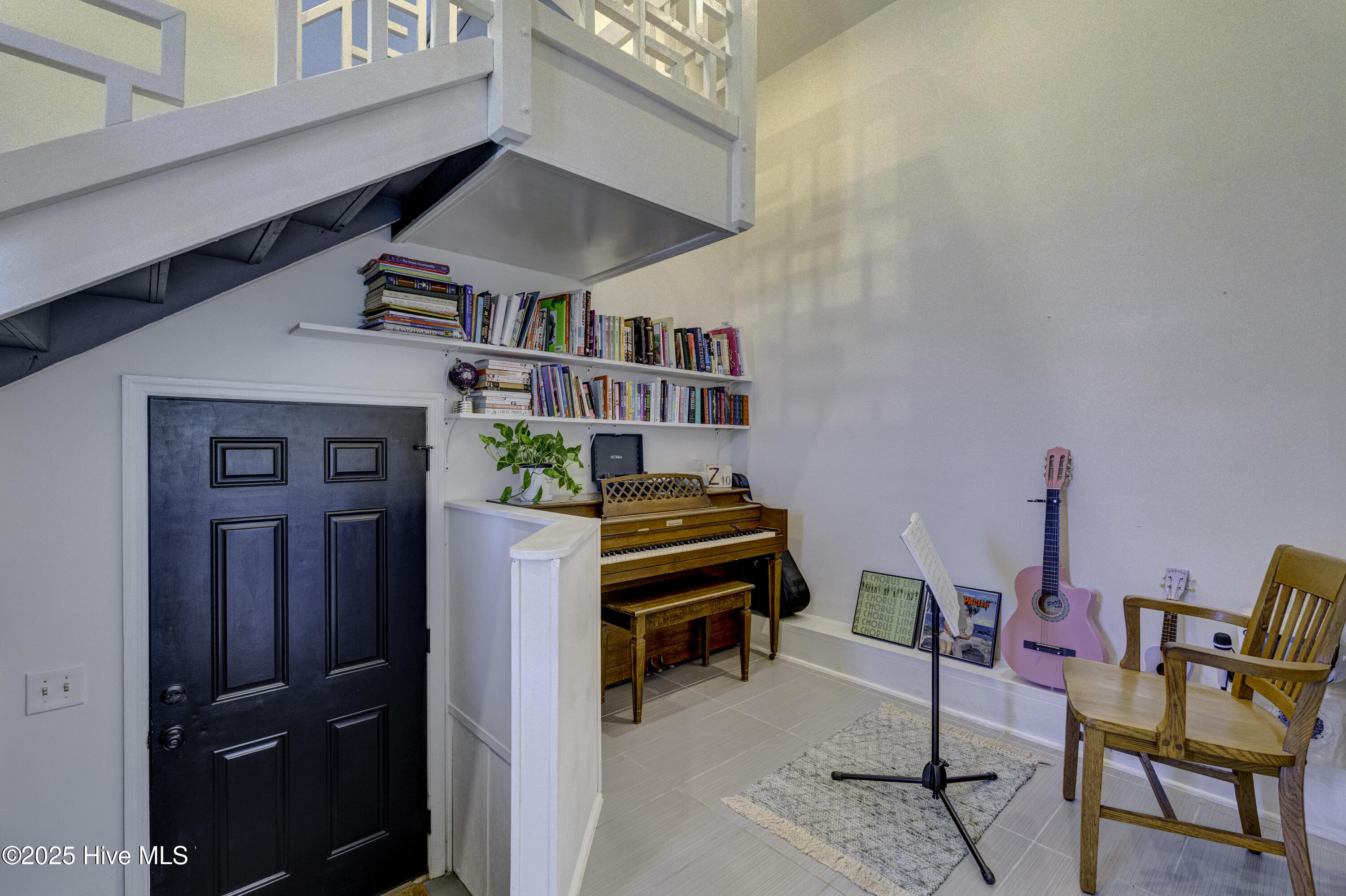 2402 Belvedere Drive