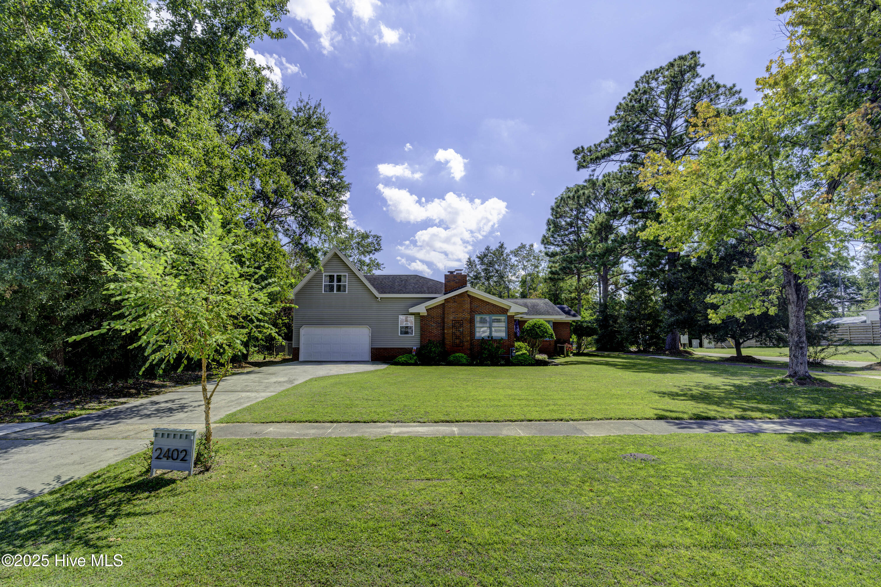 2402 Belvedere Drive