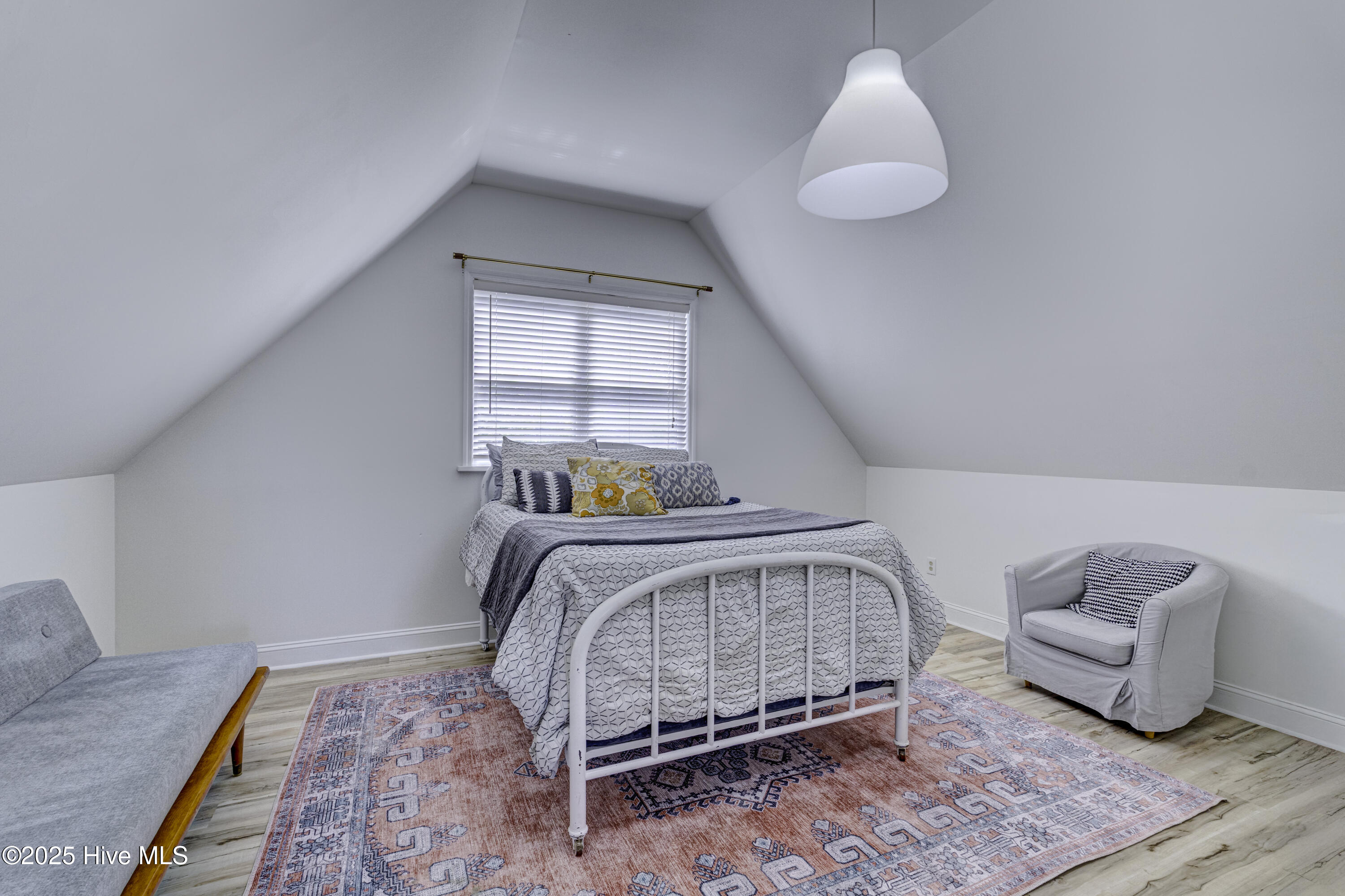 2402 Belvedere Drive