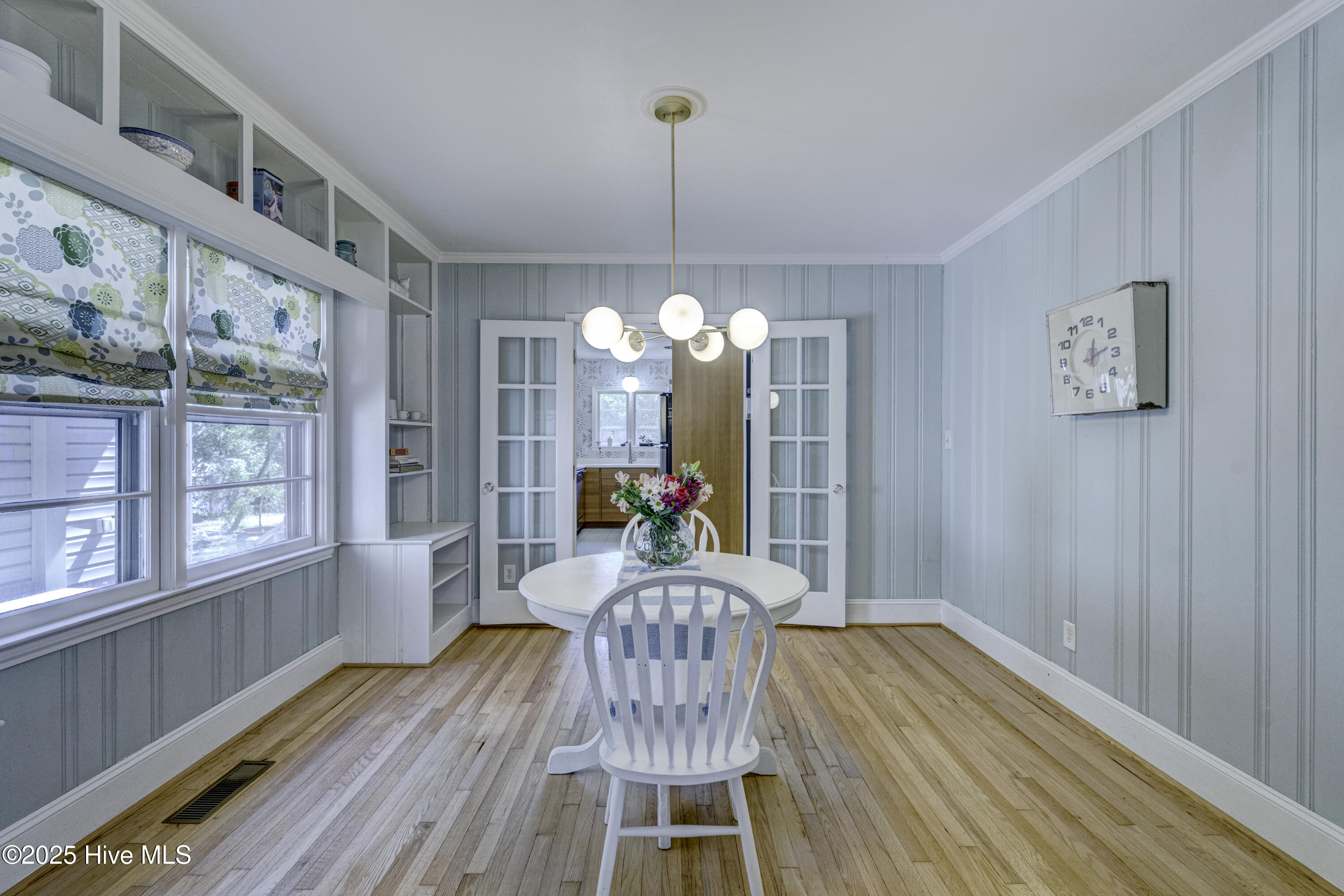 2402 Belvedere Drive