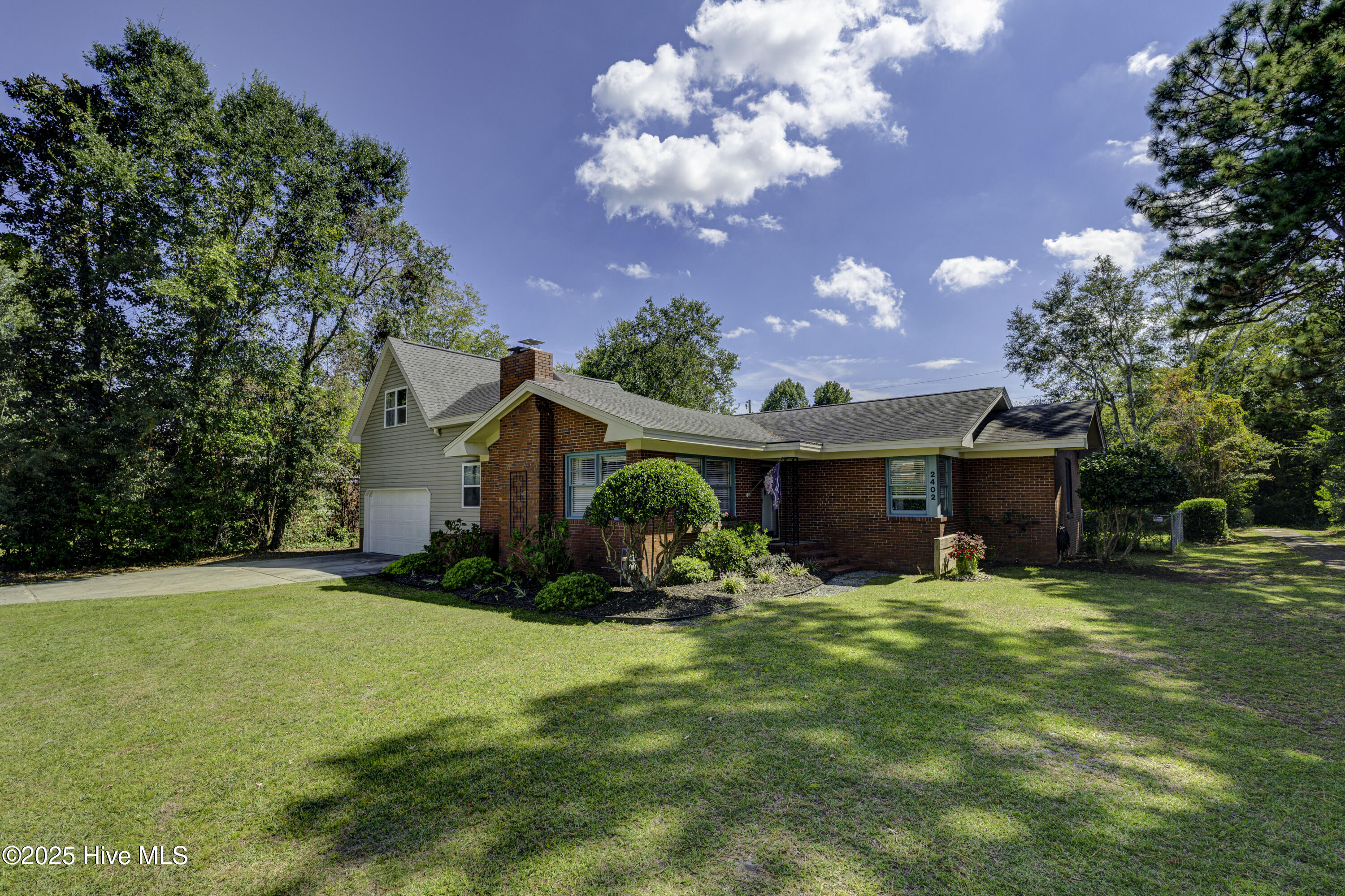 2402 Belvedere Drive